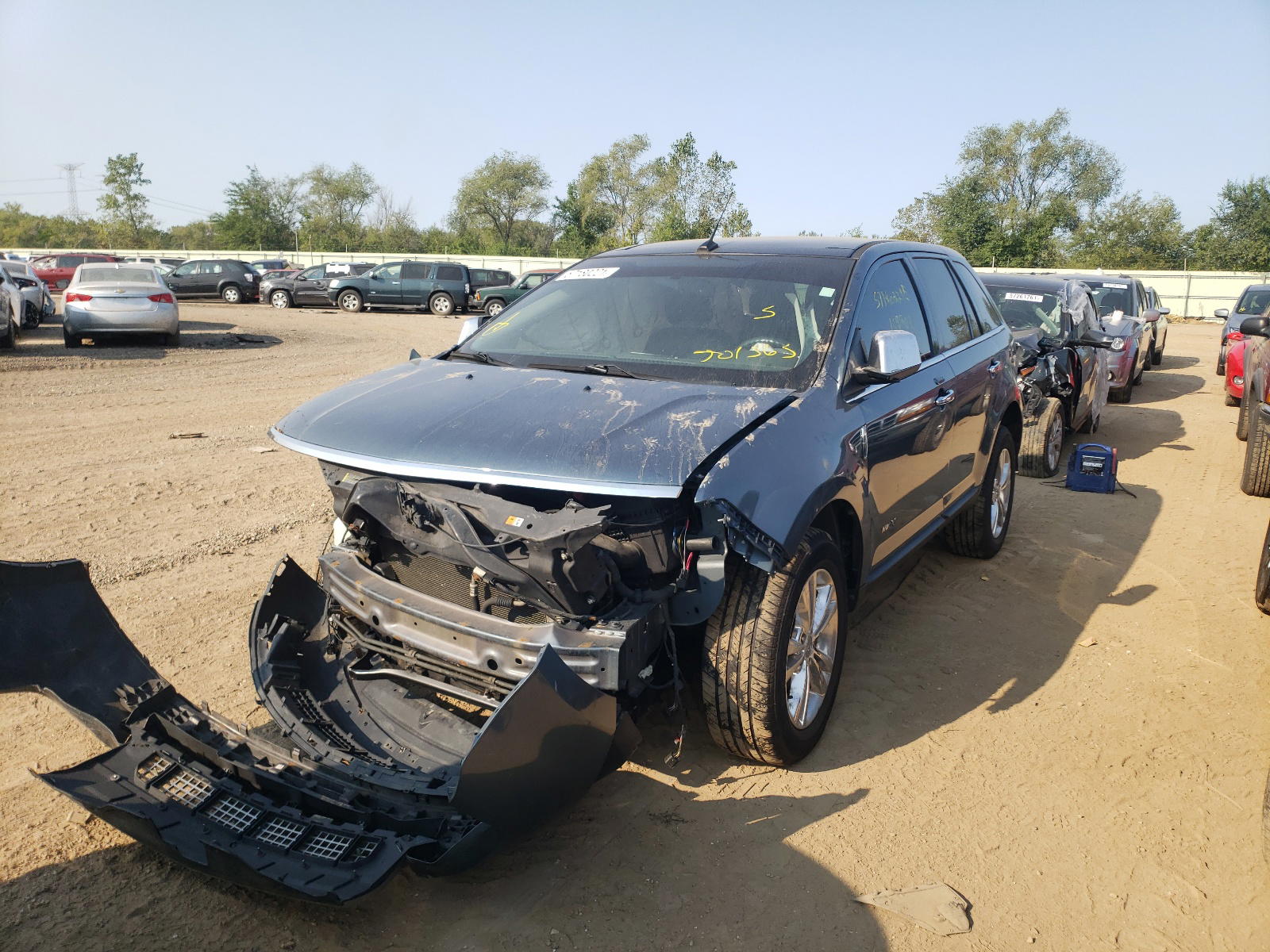Photo 2 from auction – 2010 LINCOLN MKX with VIN 2LMDJ6JC3ABJ01365