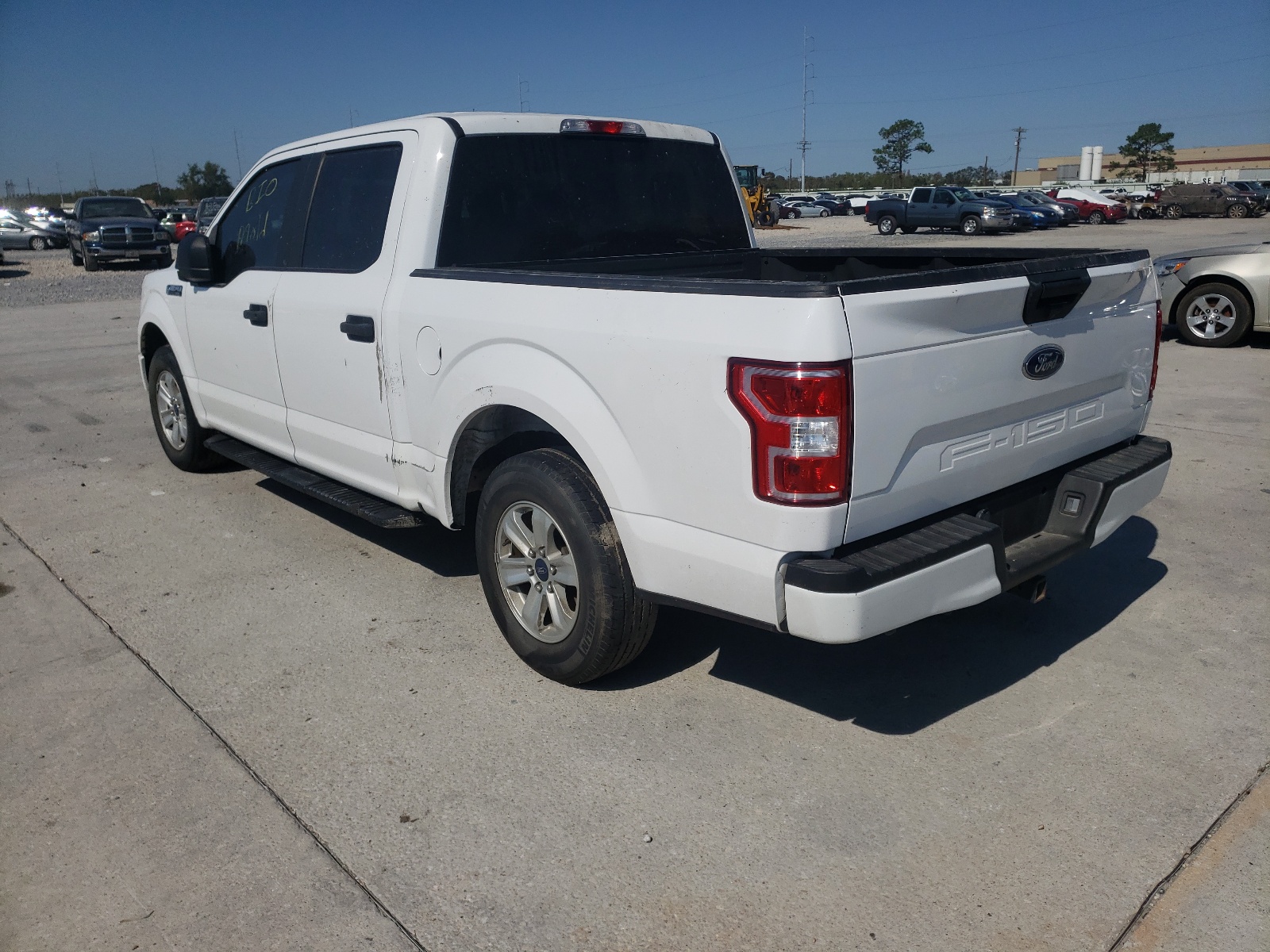 Photo 3 from auction – 2019 FORD F150 SUPER with VIN 1FTEW1C50KKC64764