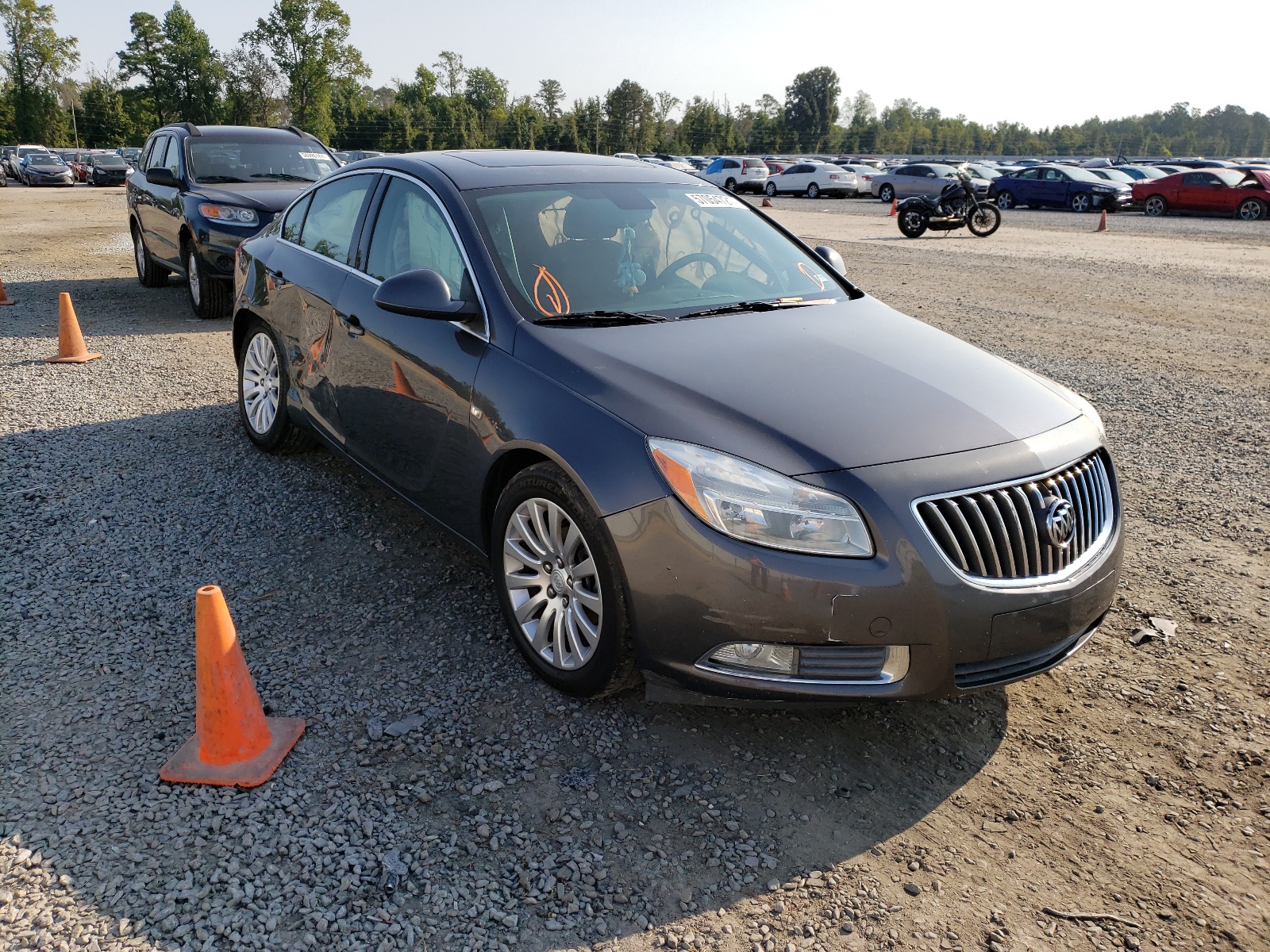 BUICK REGAL CXL 2011 with VIN W04GT5GC0B1039665 - Photo from auction