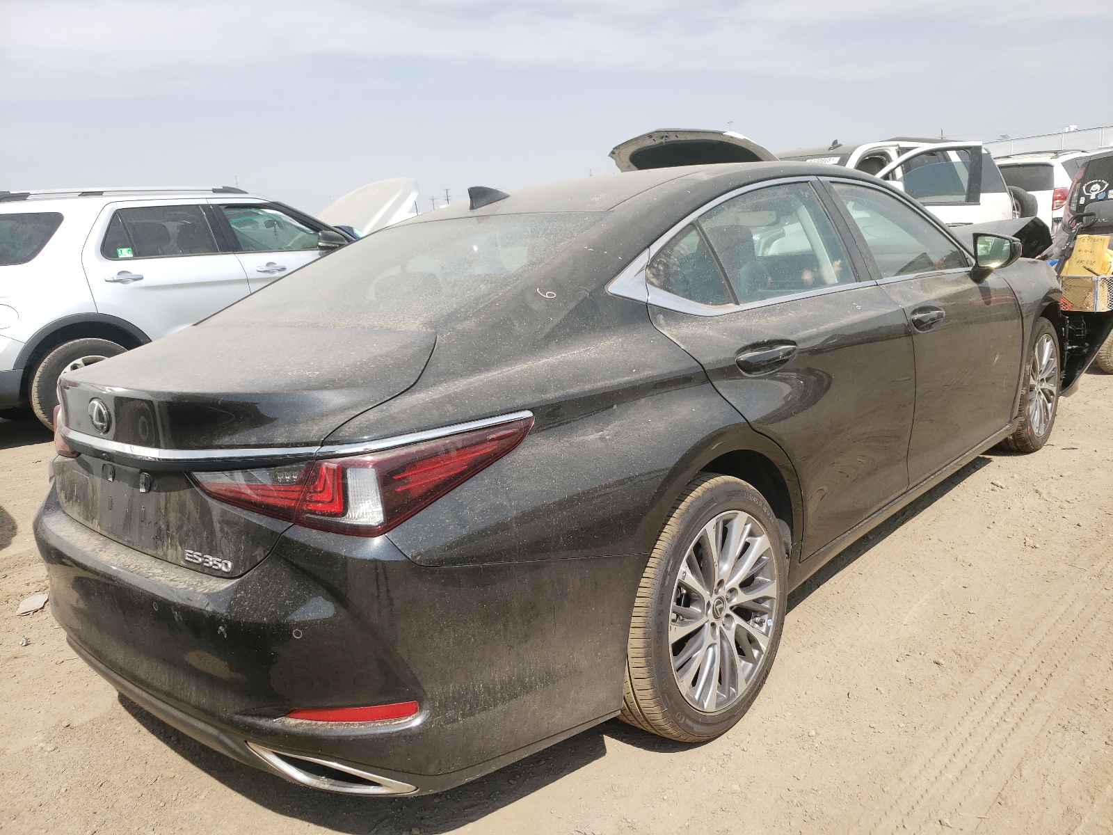 Photo 4 from auction – 2020 LEXUS ES 350 with VIN 58ADZ1B16LU065455