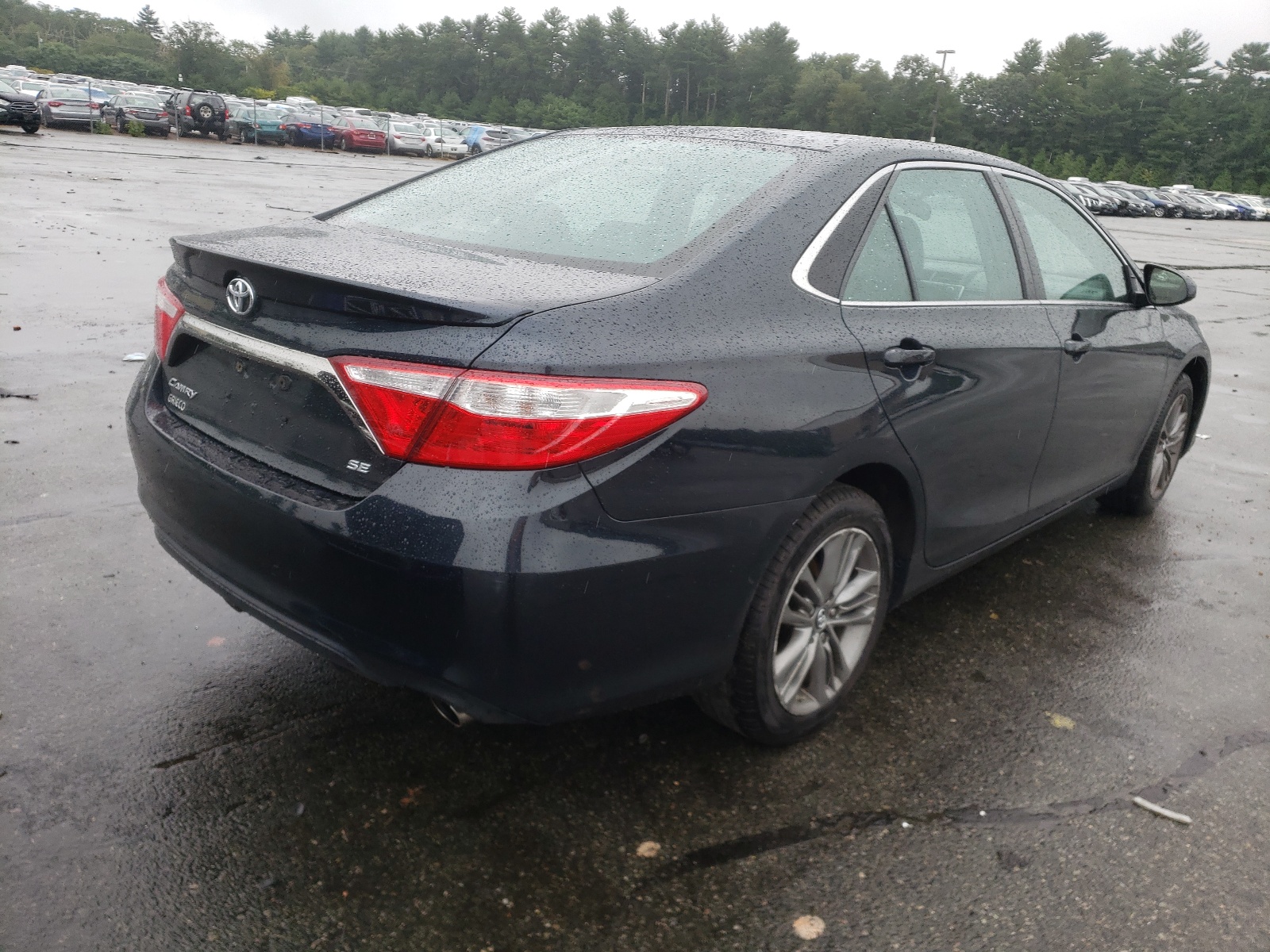 Photo 4 from auction – 2016 TOYOTA CAMRY LE with VIN 4T1BF1FK9GU217261