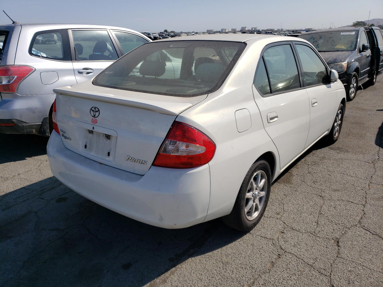 Photo 4 from auction – 2003 TOYOTA PRIUS with VIN JT2BK12UX30083152