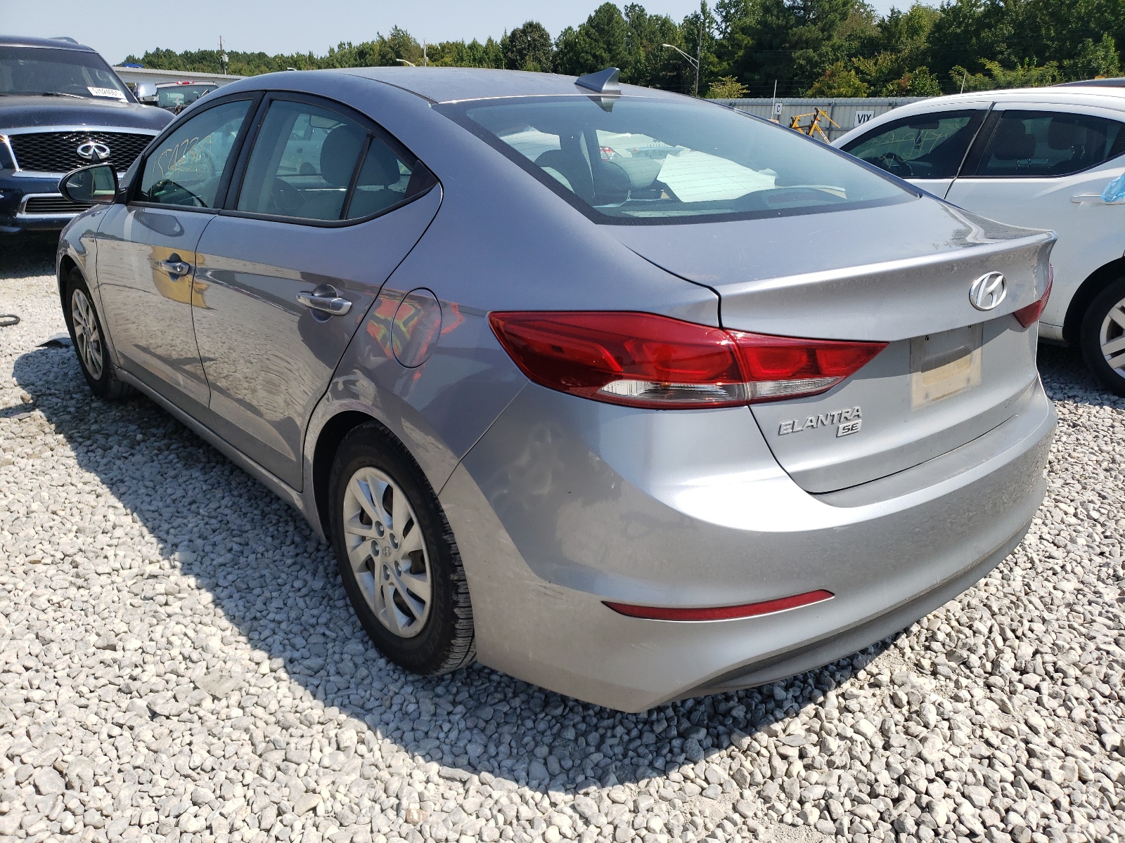 Photo 3 from auction – 2017 HYUNDAI ELANTRA SE with VIN 5NPD74LF6HH076535