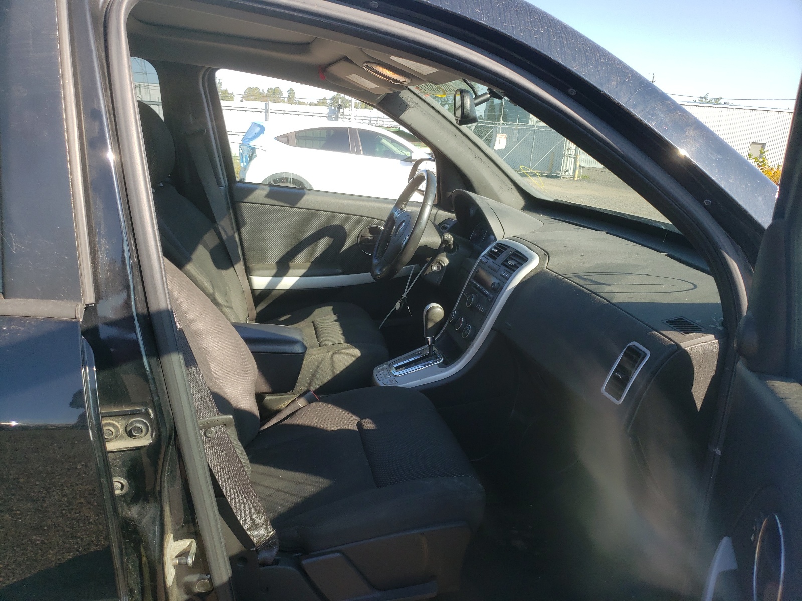 Photo 5 from auction – 2008 PONTIAC TORRENT with VIN 2CKDL33FX86336079