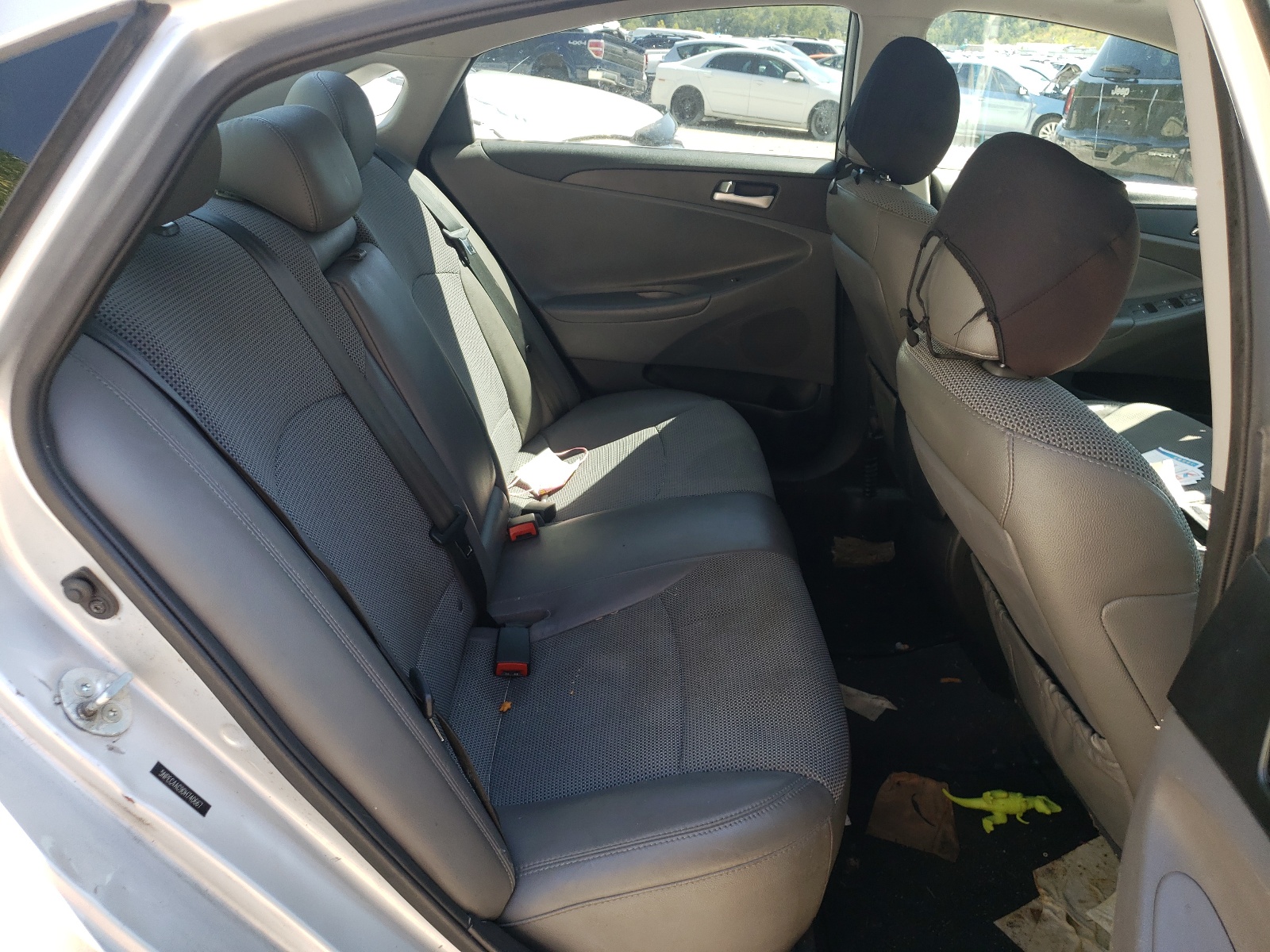Photo 6 from auction – 2013 HYUNDAI SONATA SE with VIN 5NPEC4AC9DH740667