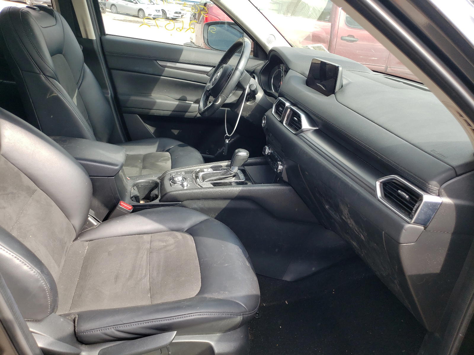 Photo 5 from auction – 2018 MAZDA CX-5 TOURI with VIN JM3KFBCM6J0331594