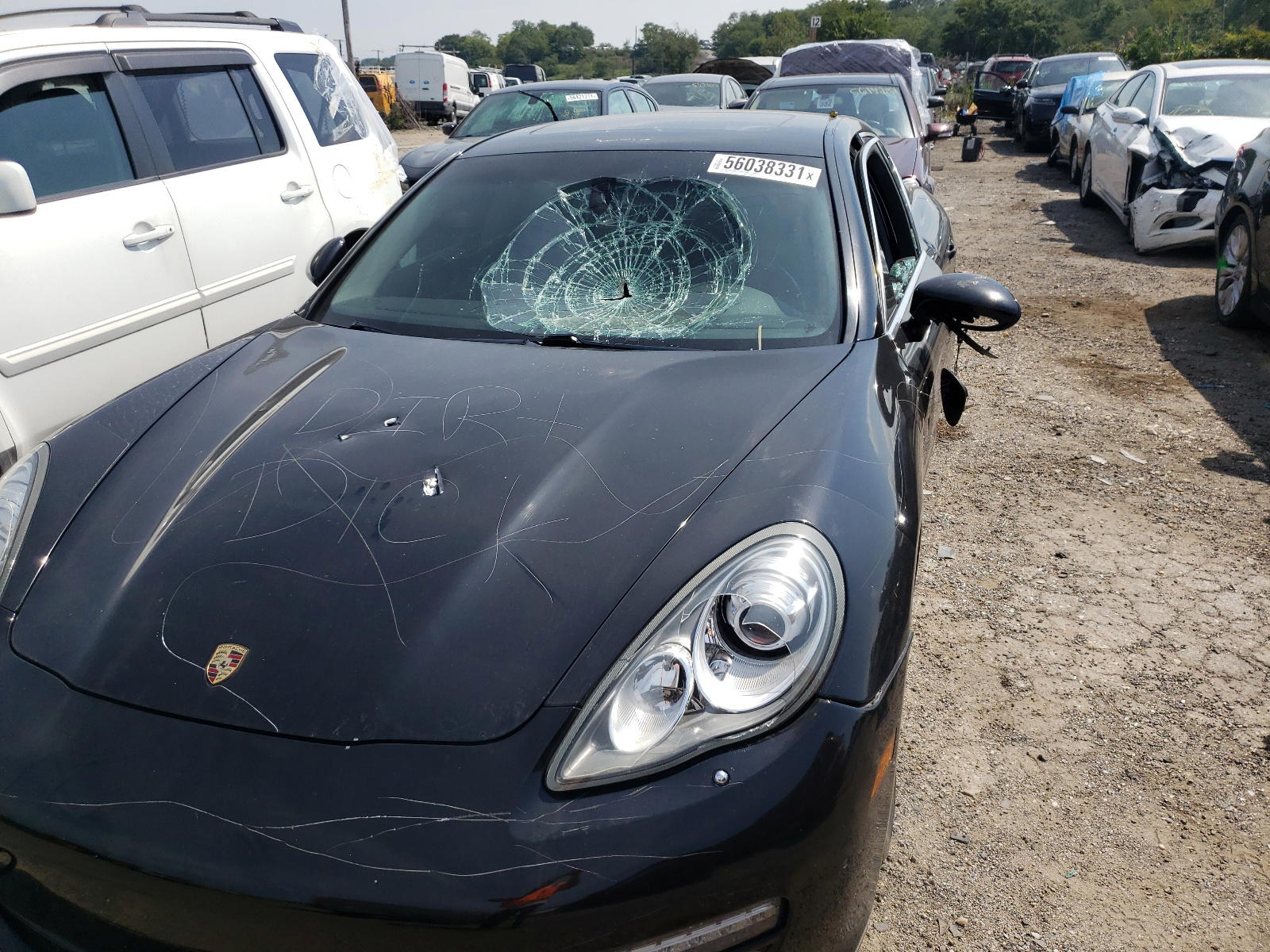 Photo 9 from auction – 2011 PORSCHE PANAMERA S with VIN WP0AB2A77BL060056