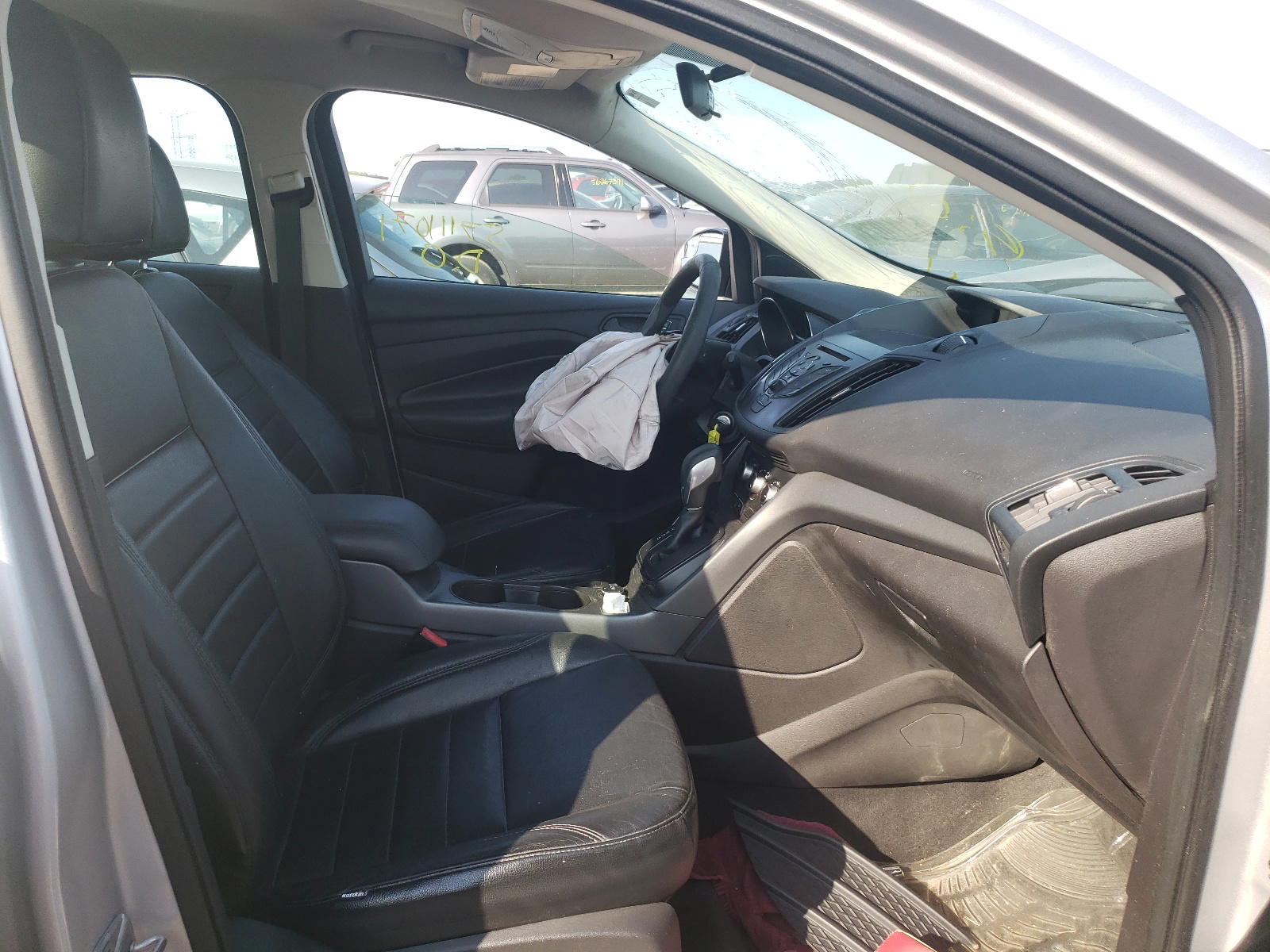 Photo 5 from auction – 2013 FORD ESCAPE S with VIN 1FMCU0F73DUC02198