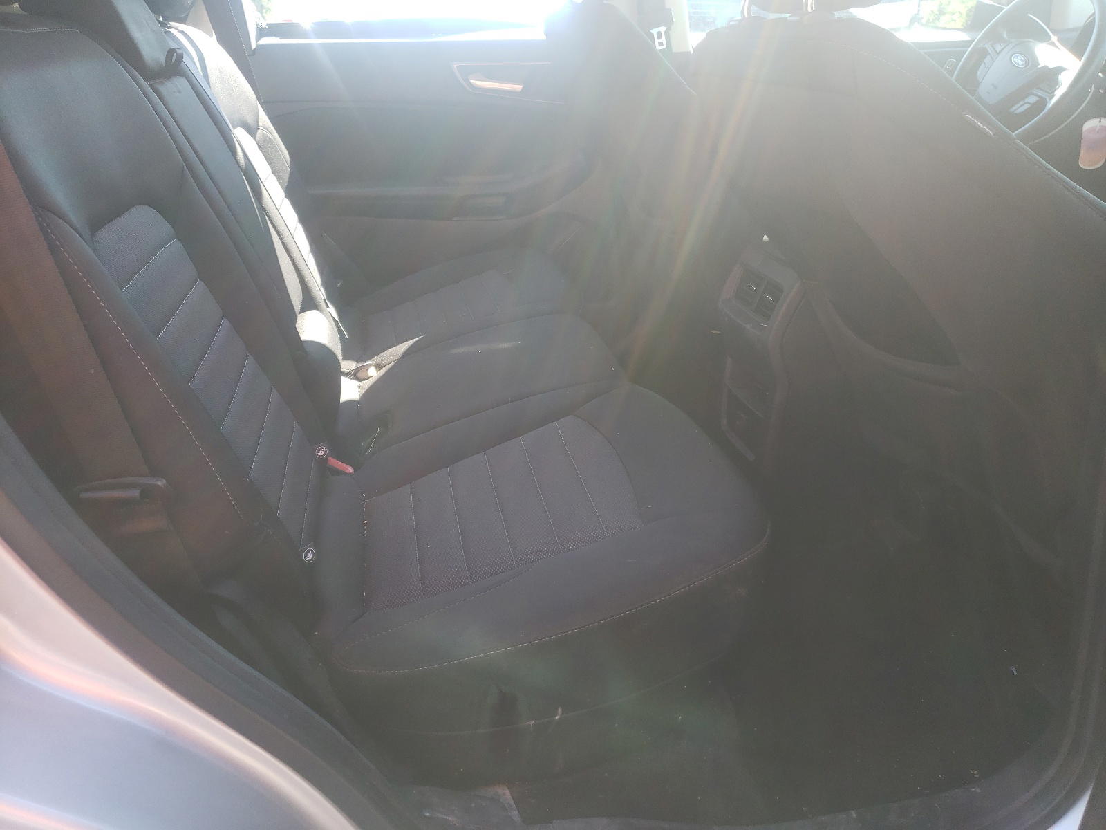 Photo 6 from auction – 2018 FORD EDGE SE with VIN 2FMPK3G92JBB04192