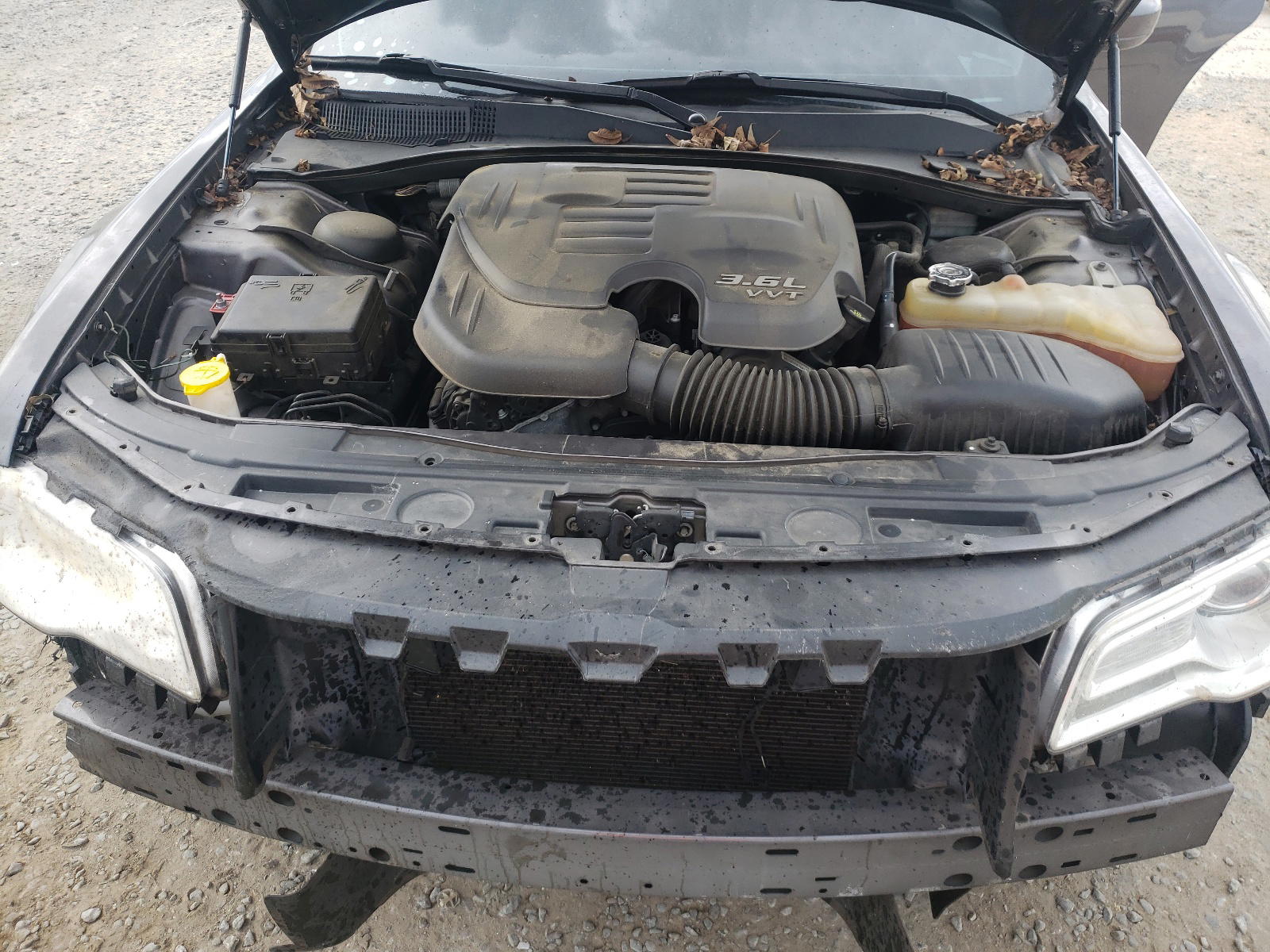 Photo 7 from auction – 2015 CHRYSLER 300 LIMITE with VIN 2C3CCAAG7FH755158