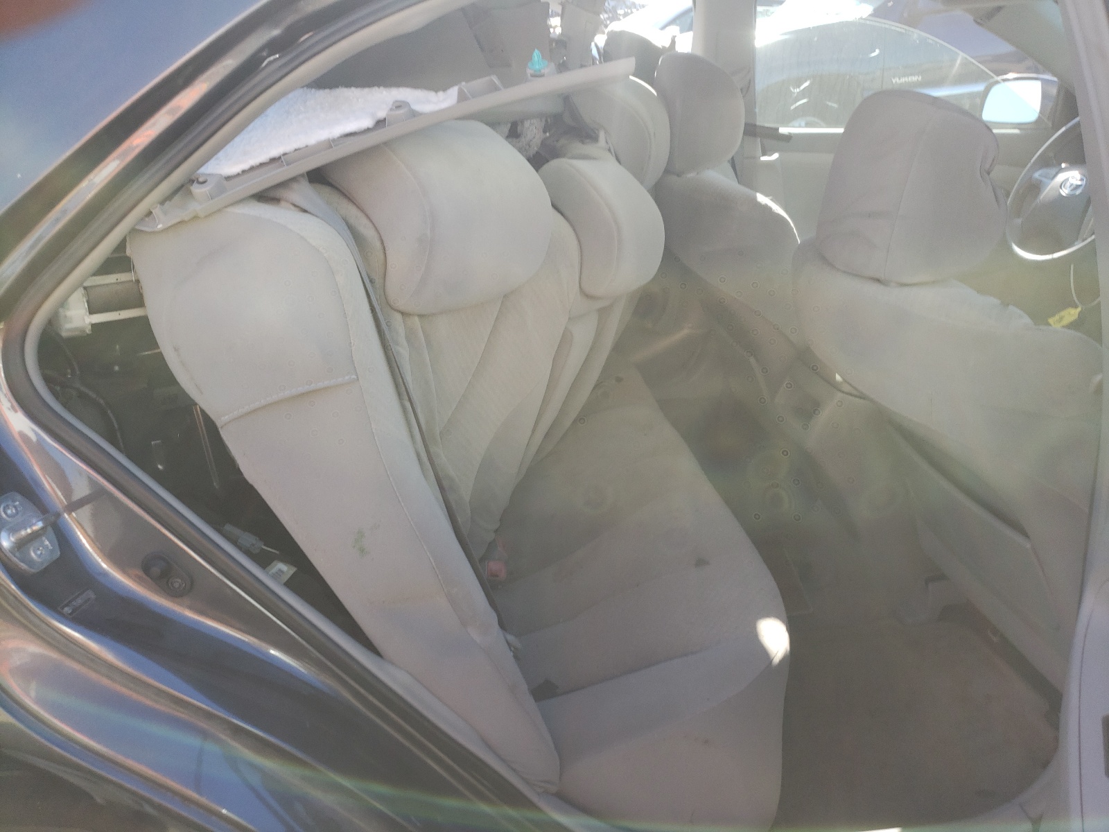 Photo 6 from auction – 2007 TOYOTA CAMRY CE with VIN 4T1BE46K17U103369