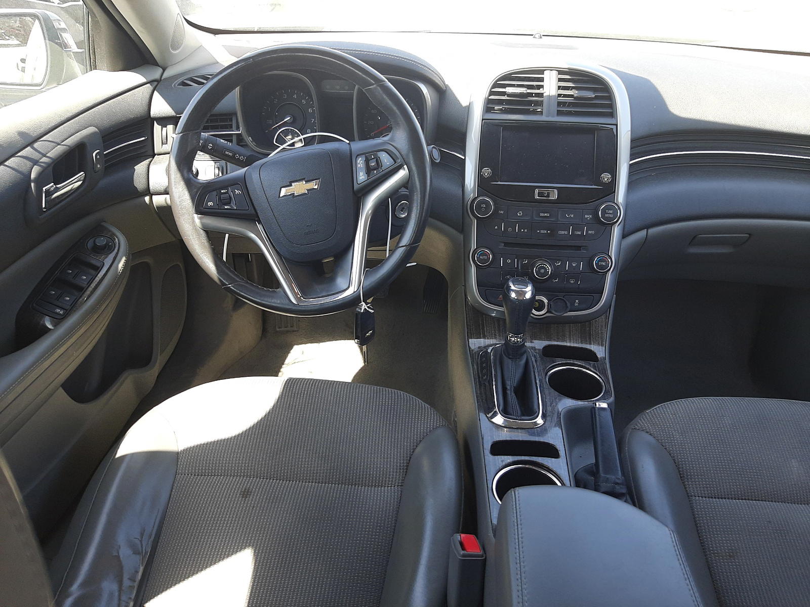 Photo 9 from auction – 2014 CHEVROLET MALIBU 2LT with VIN 1G11E5SL3EF166181