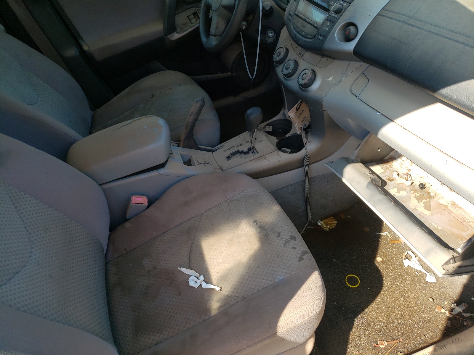 Zdjęcie 5 z aukcji – 2007 TOYOTA RAV4 z VIN JTMBD33V575070077