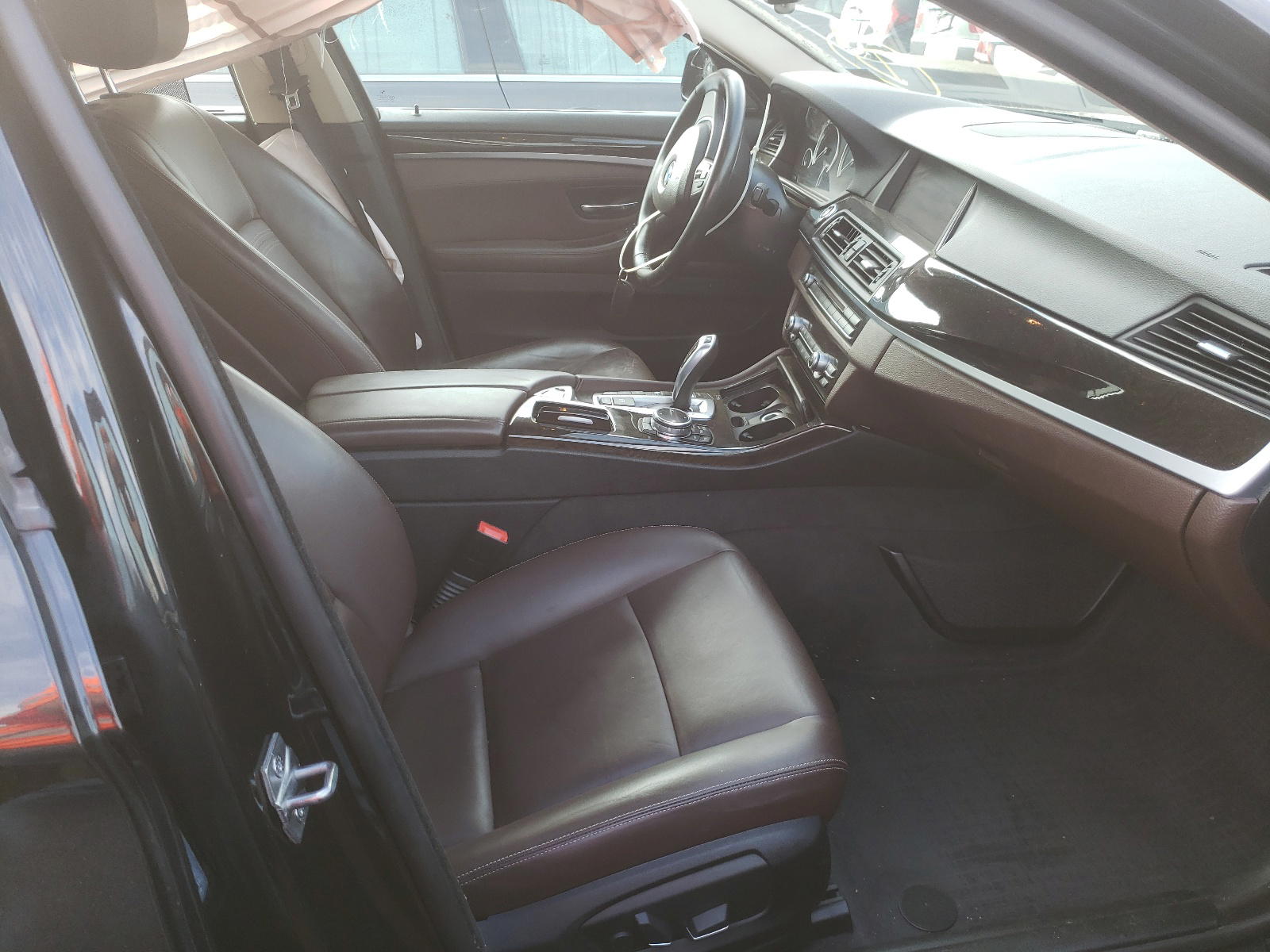 Photo 5 from auction – 2014 BMW 535 XI with VIN WBA5B3C56ED533220