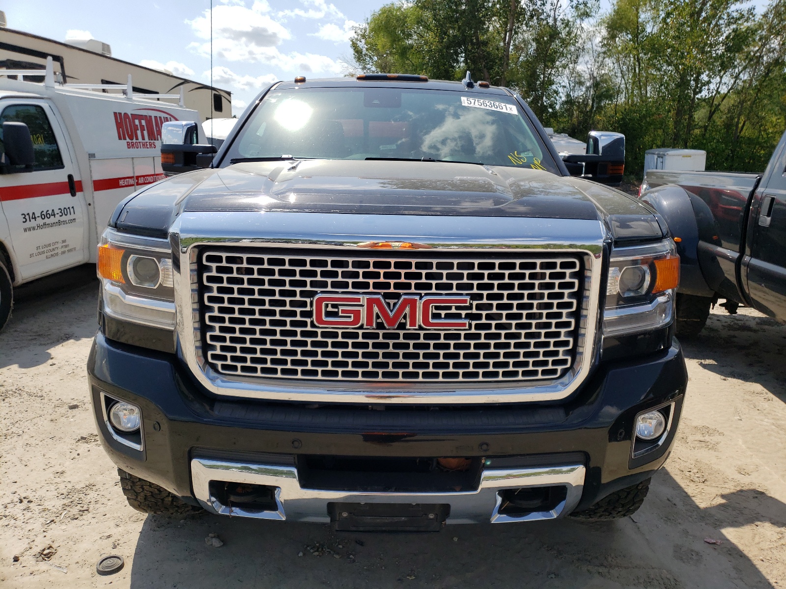 Photo 9 from auction – 2016 GMC SIERRA K35 with VIN 1GT42YE88GF256029