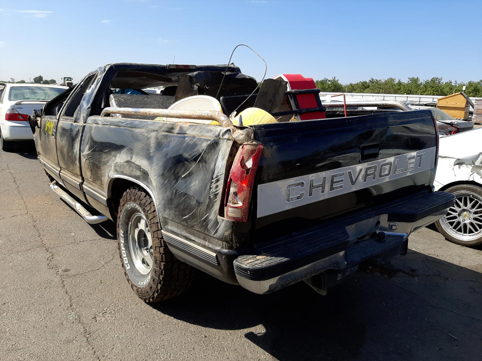 Photo 3 from auction – 1997 CHEVROLET GMT-400 C1 with VIN 2GCEC19R7V1190055