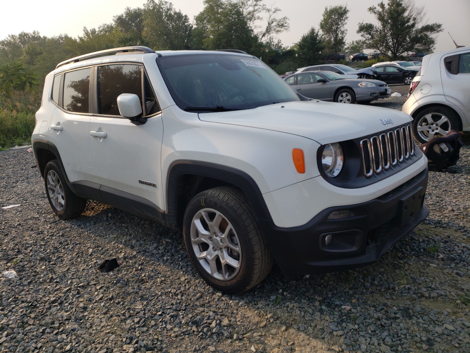Photo 1 from auction – 2018 JEEP RENEGADE L with VIN ZACCJBBB4JPJ23376