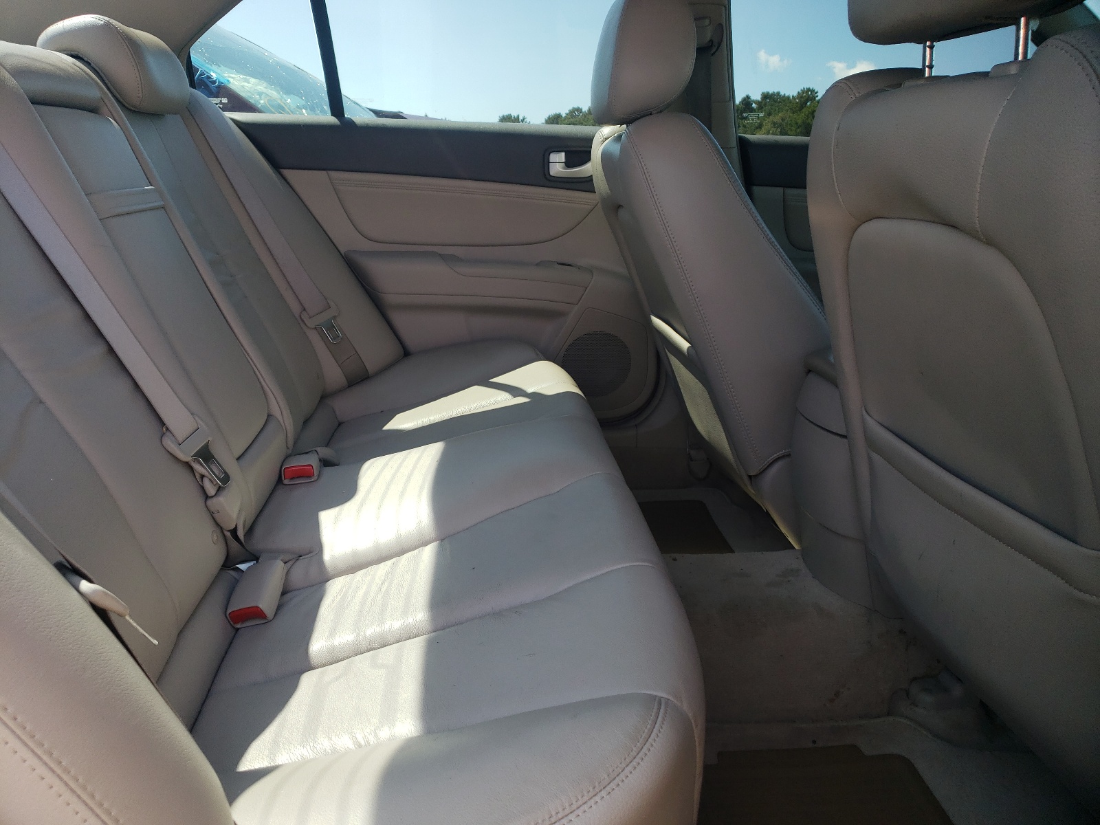 Photo 6 from auction – 2006 HYUNDAI SONATA with VIN 5NPEU46F06H150523