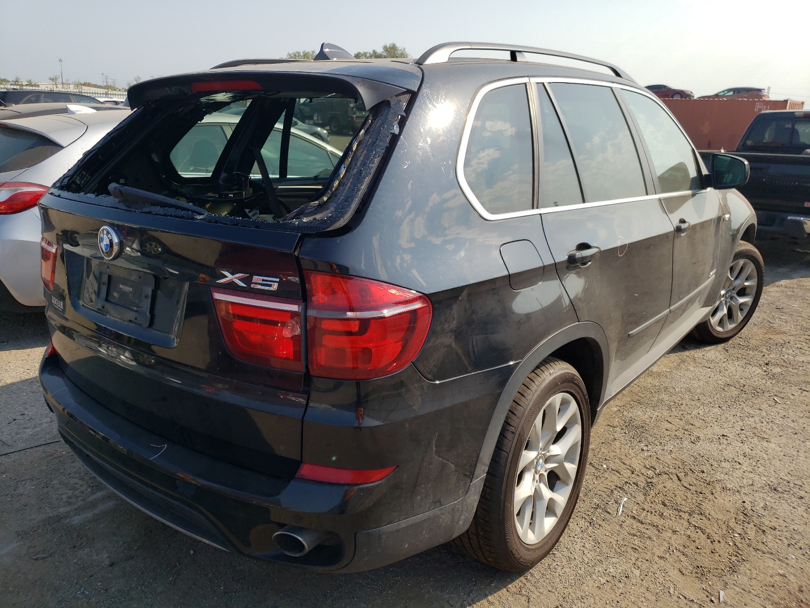 Photo 4 from auction – 2013 BMW X5 XDRIVE3 with VIN 5UXZV4C51D0B20386