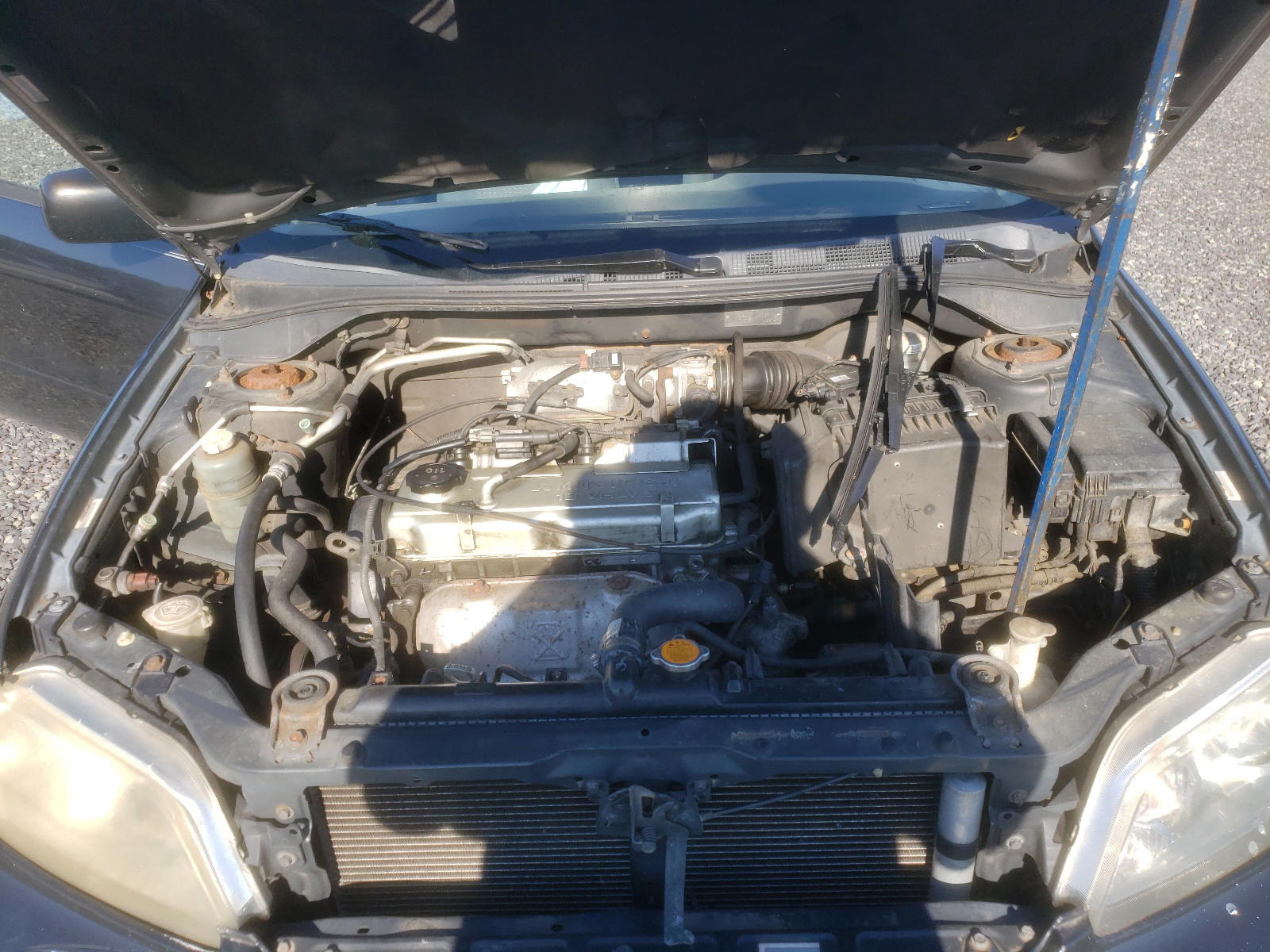 Photo 7 from auction – 2003 MITSUBISHI LANCER with VIN JA3AJ26E03U074028