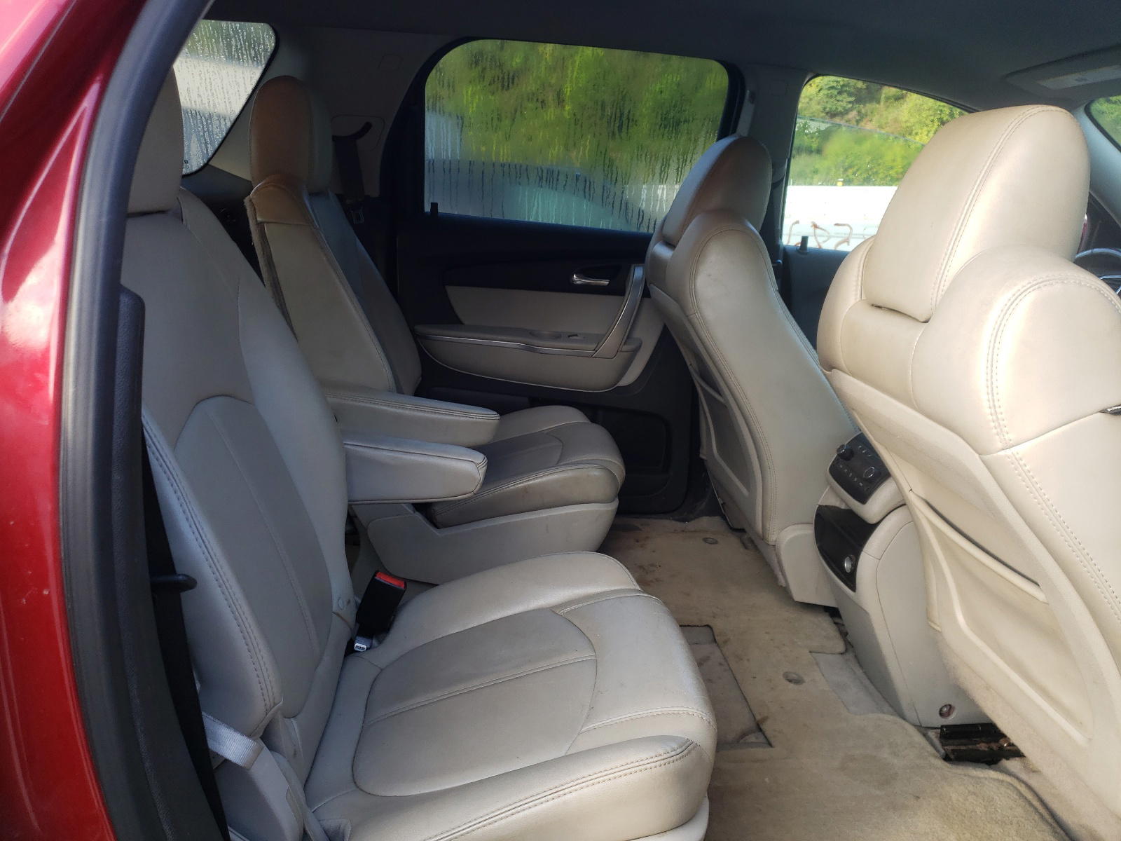 Photo 6 from auction – 2012 GMC ACADIA SLT with VIN 1GKKVREDXCJ130820