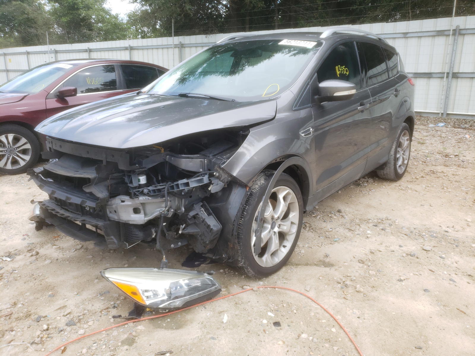 Photo 2 from auction – 2014 FORD ESCAPE TIT with VIN 1FMCU0J97EUA35290