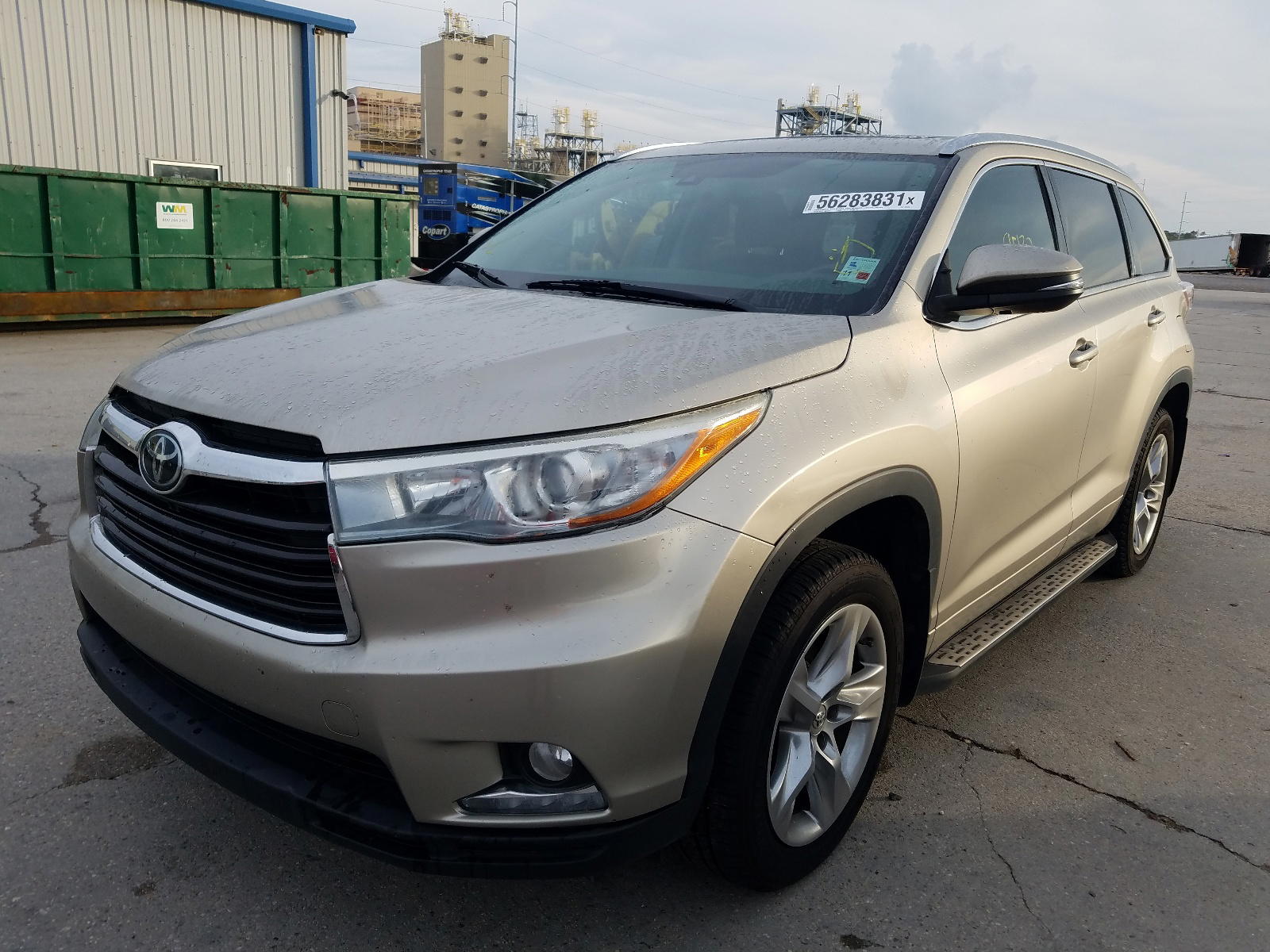 Photo 2 from auction – 2015 TOYOTA HIGHLANDER with VIN 5TDYKRFH5FS096406