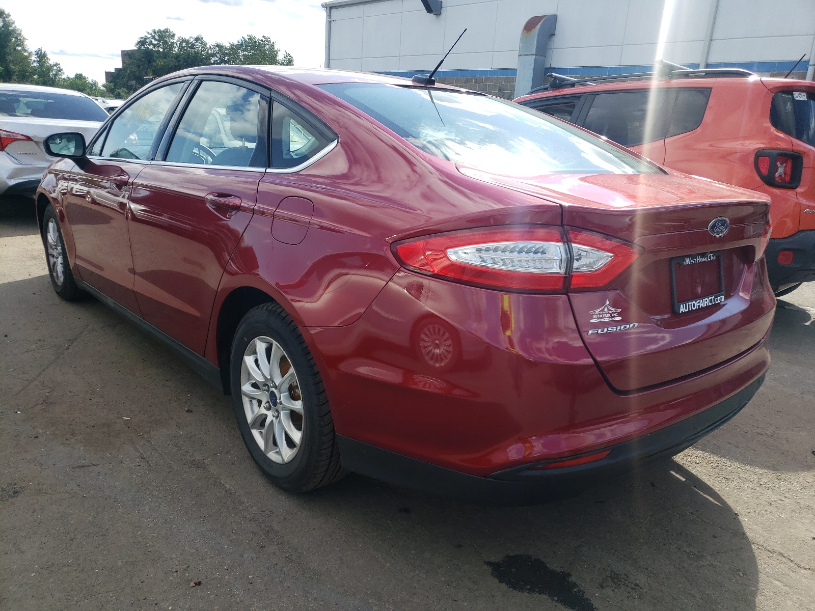Photo 3 from auction – 2016 FORD FUSION S with VIN 3FA6P0G7XGR190026