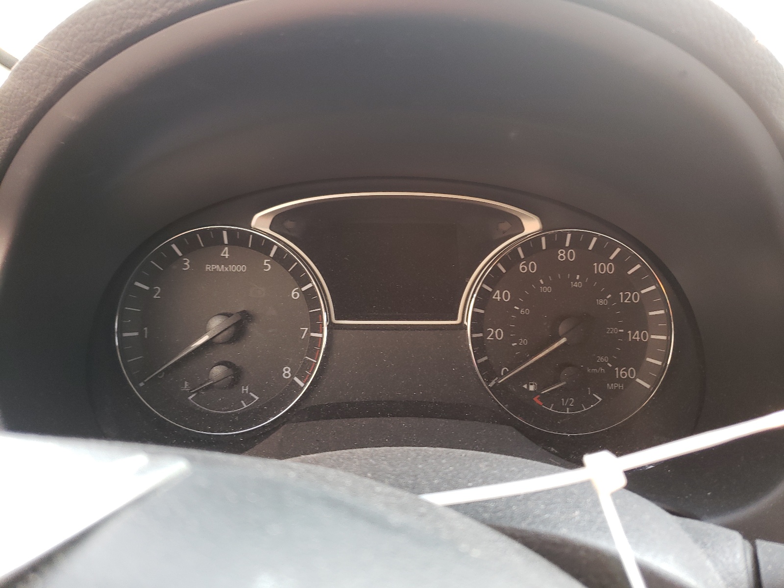 Photo 8 from auction – 2017 NISSAN ALTIMA 2.5 with VIN 1N4AL3AP0HC294394