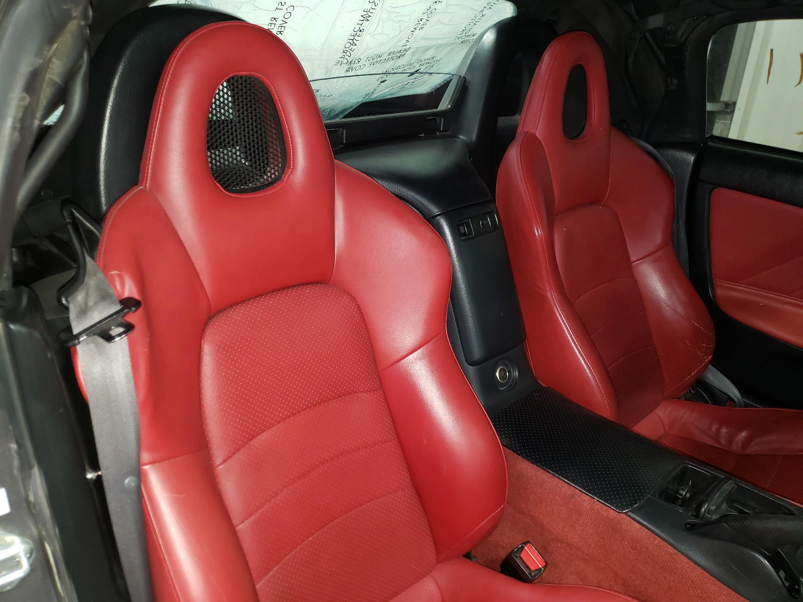 Photo 6 from auction – 2000 HONDA S2000 with VIN JHMAP114XYT001365