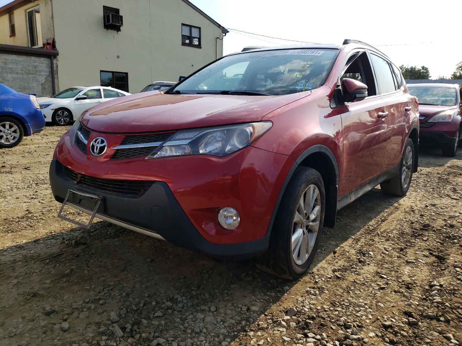 Photo 2 from auction – 2013 TOYOTA RAV4 LIMIT with VIN 2T3DFREV3DW094479