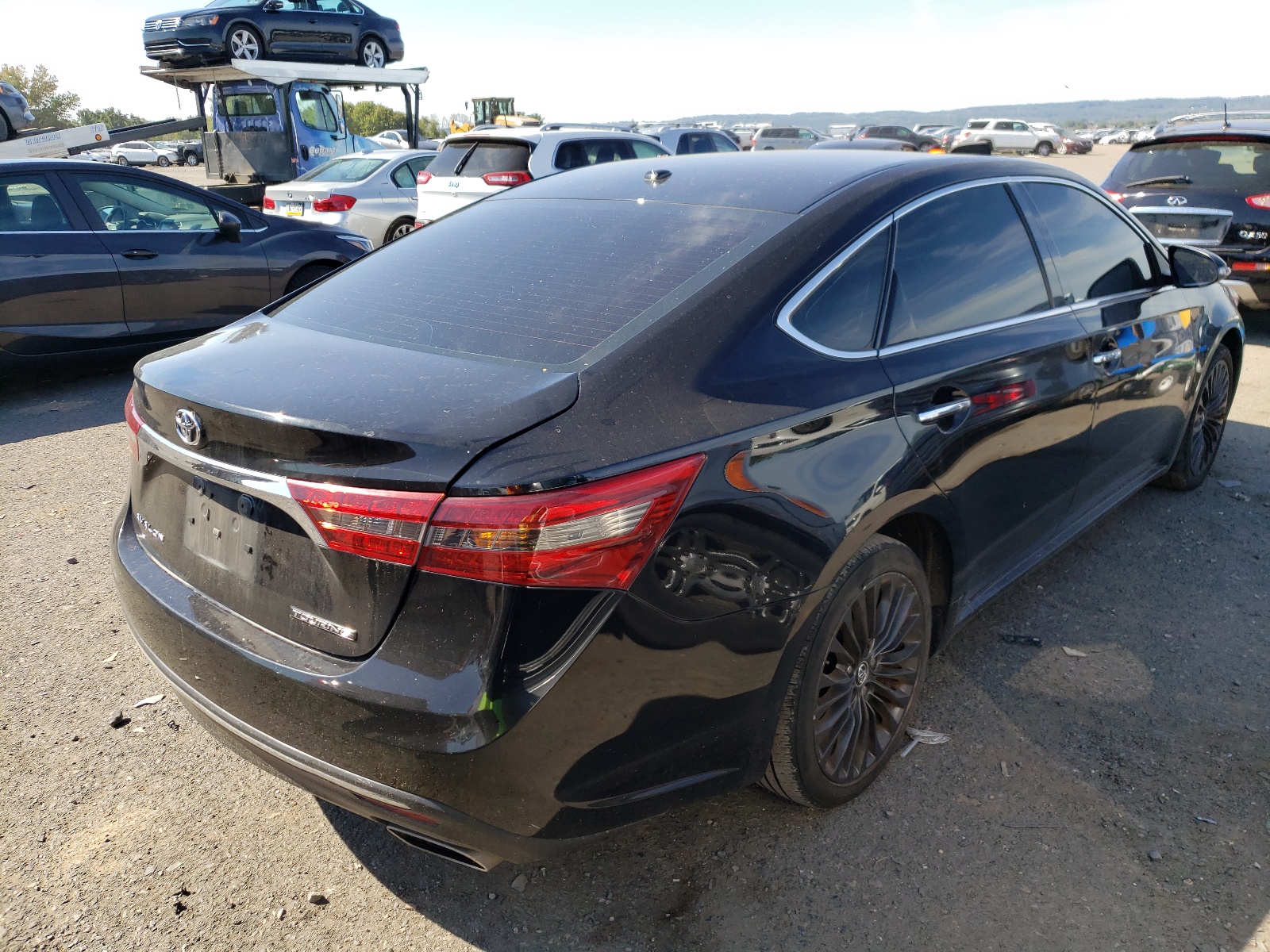 Photo 4 from auction – 2016 TOYOTA AVALON XLE with VIN 4T1BK1EB6GU201158