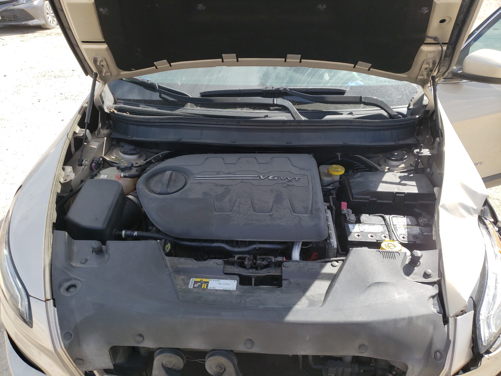 Photo 7 from auction – 2015 JEEP CHEROKEE L with VIN 1C4PJLCS0FW532008