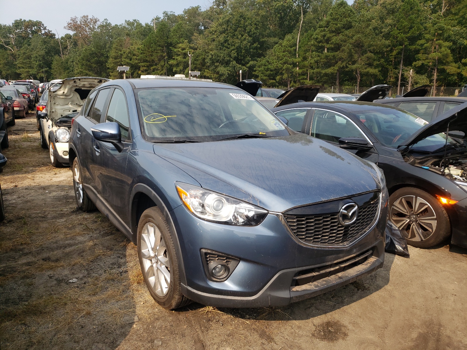MAZDA CX-5 GT 2015 with VIN JM3KE4DY8F0504457 - Photo from auction