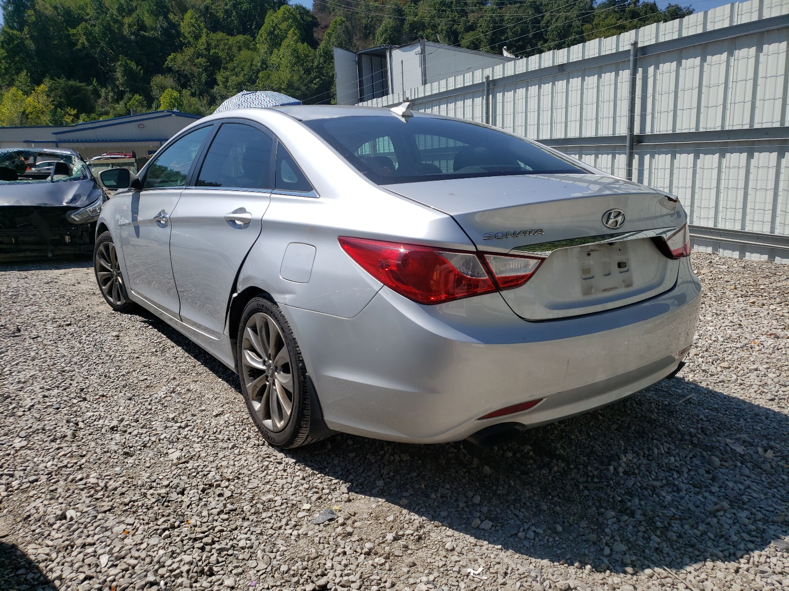 Photo 3 from auction – 2013 HYUNDAI SONATA SE with VIN 5NPEC4AC9DH740667