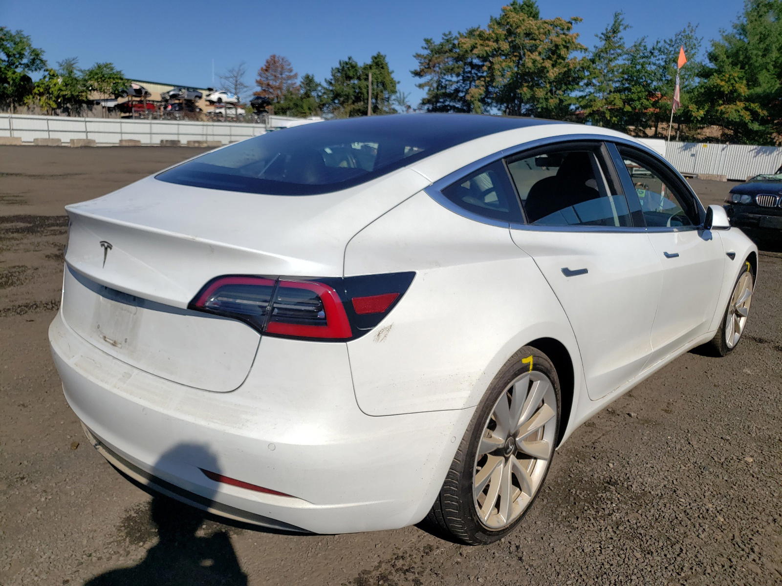 Photo 4 from auction – 2018 TESLA MODEL 3 with VIN 5YJ3E1EA6JF025025