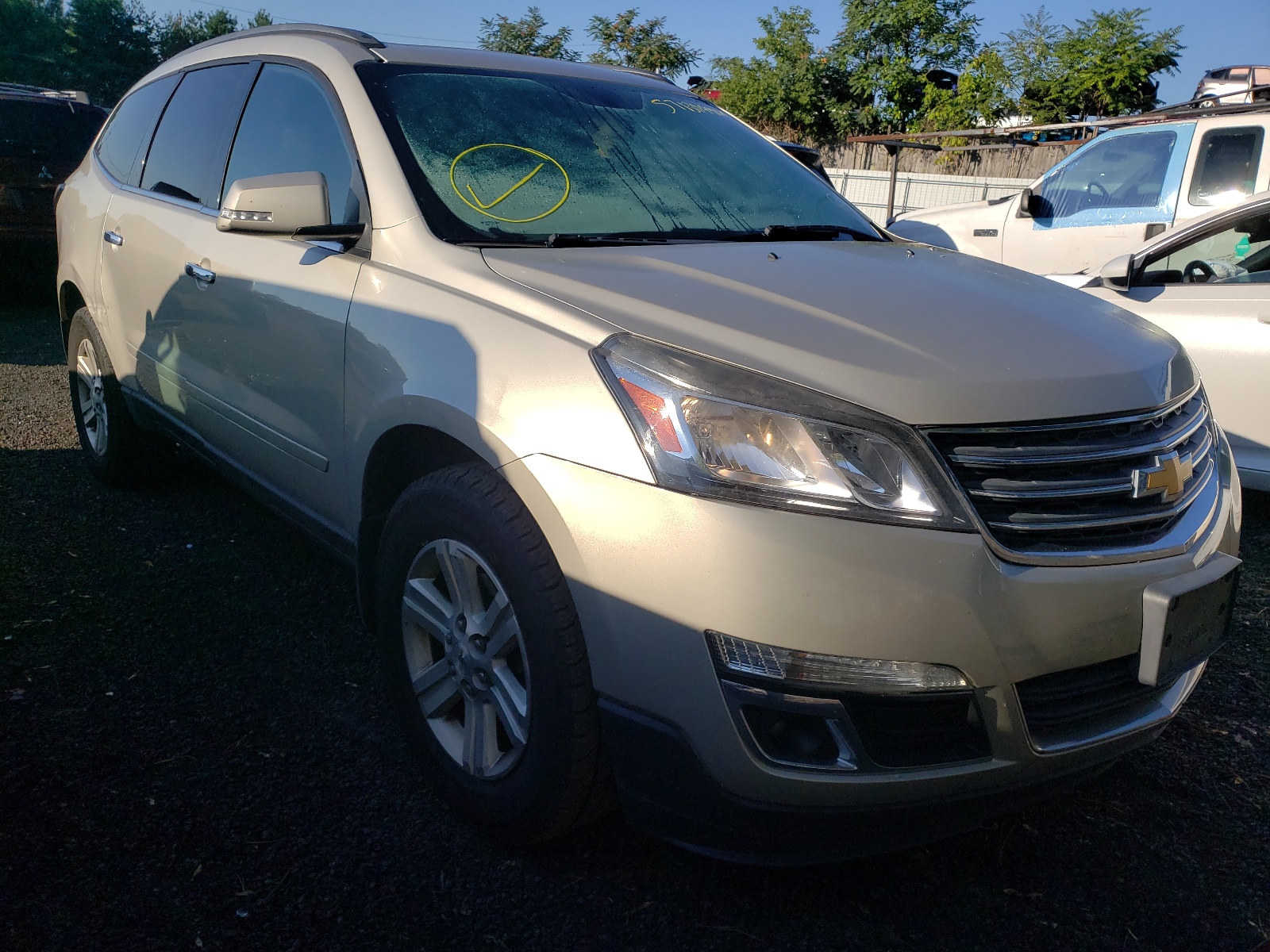 Photo 1 from auction – 2014 CHEVROLET TRAVERSE L with VIN 1GNKVGKD1EJ209890