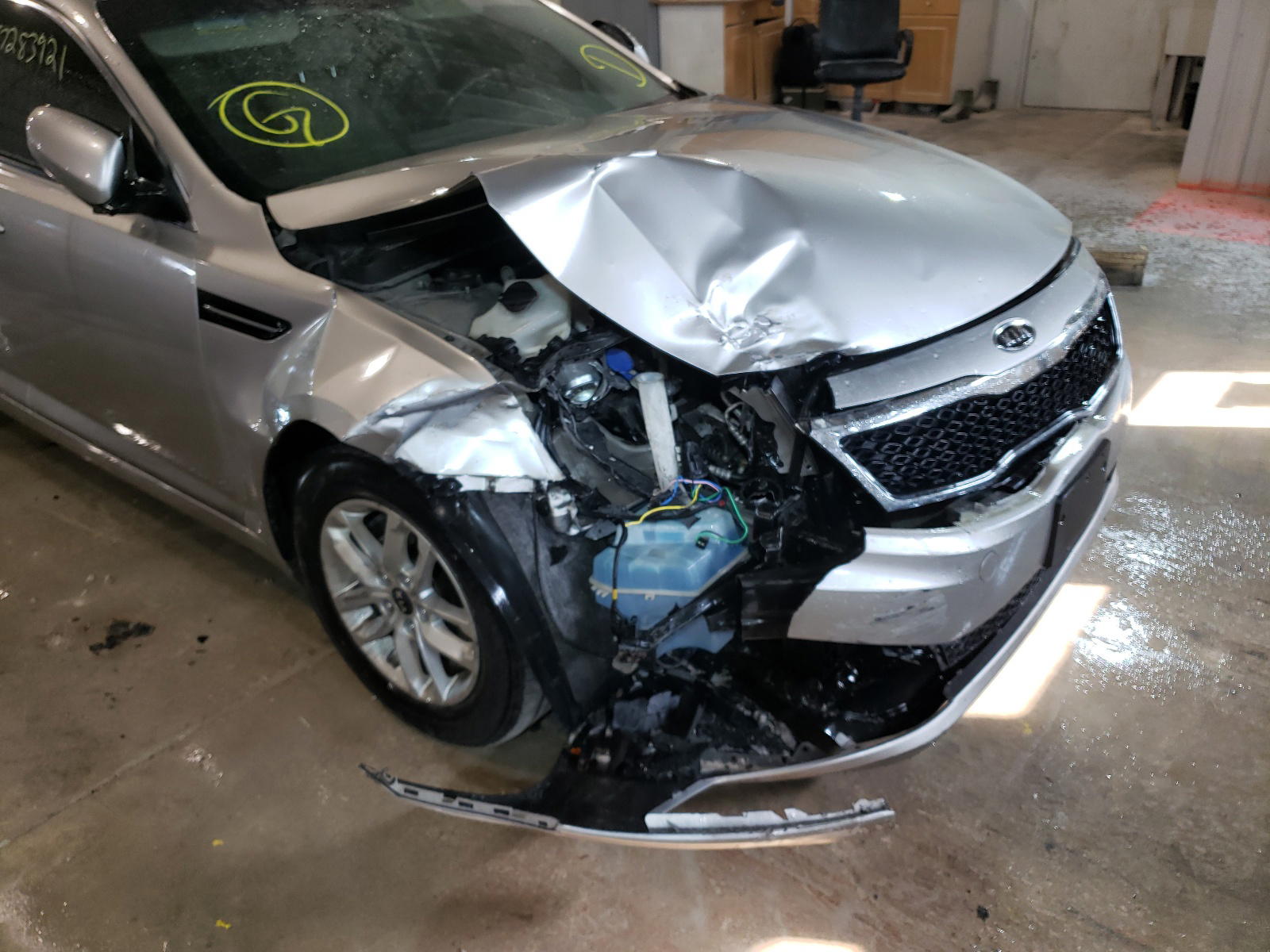 Photo 9 from auction – 2011 KIA OPTIMA LX with VIN KNAGM4A74B5110932