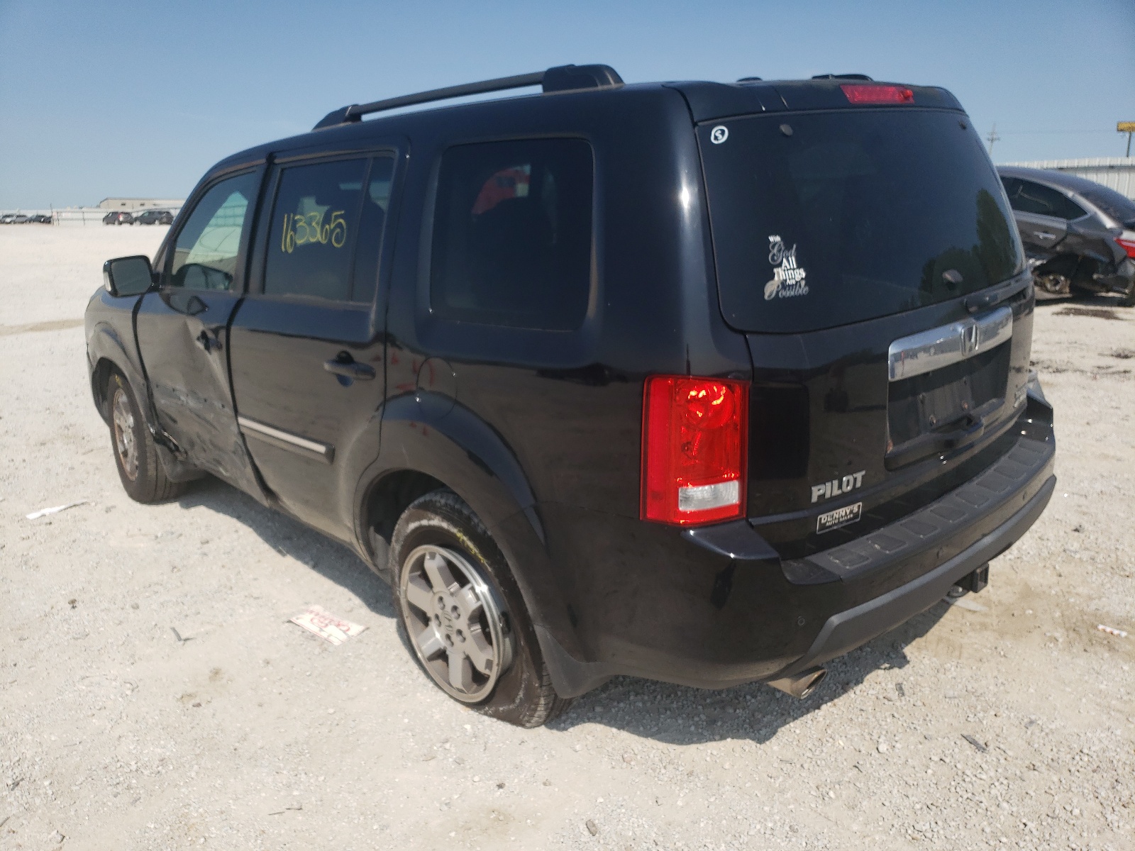 Photo 3 from auction – 2010 HONDA PILOT TOUR with VIN 5FNYF4H92AB005568