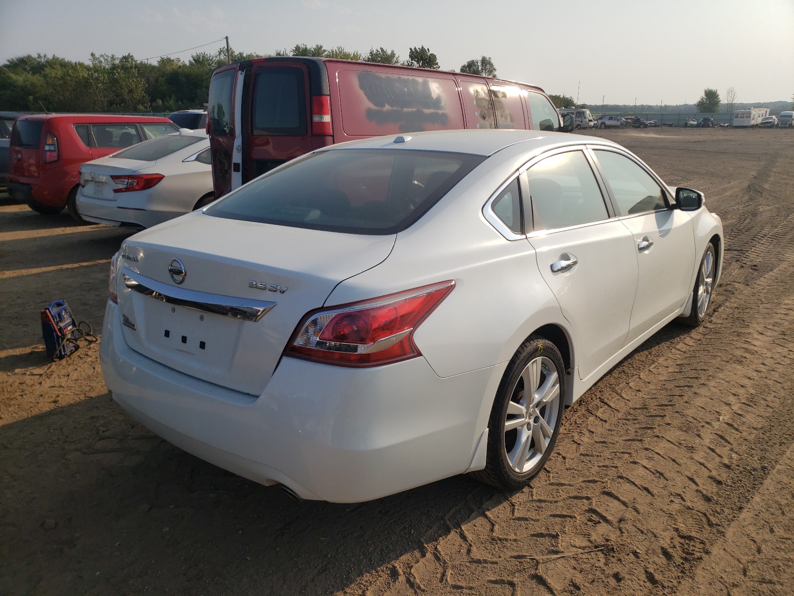 Zdjęcie 4 z aukcji – 2013 NISSAN ALTIMA 3.5 z VIN 1N4BL3AP8DC180240