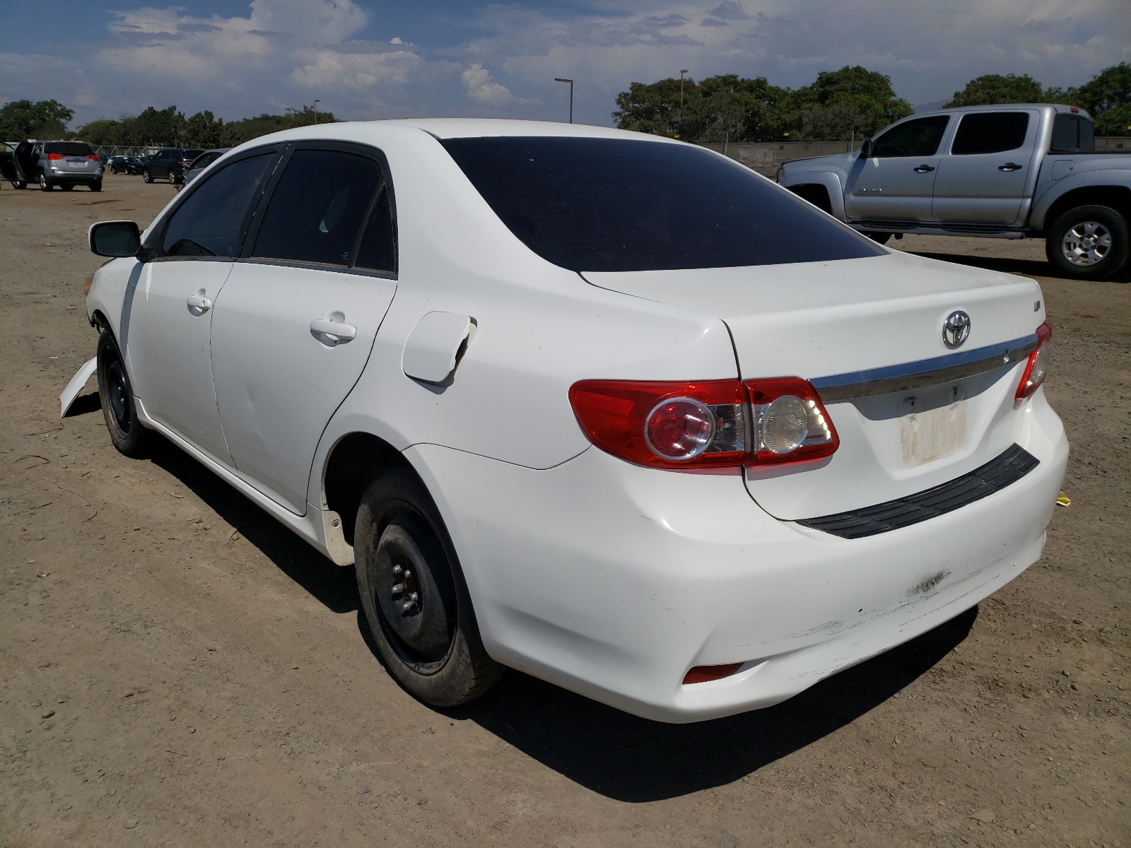 Foto 3 de la subasta – 2013 TOYOTA COROLLA BA con VIN 5YFBU4EE4DP205339
