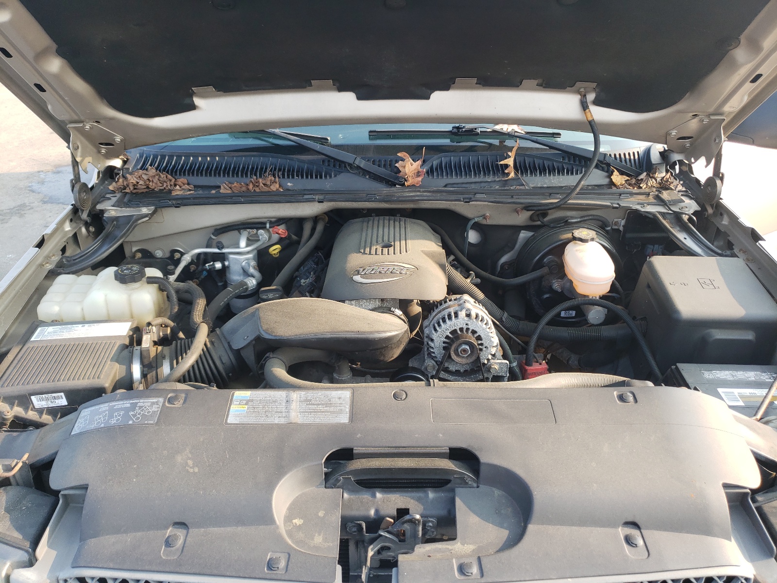 Photo 7 from auction – 2005 CHEVROLET SILVERADO with VIN 1GCEK14T65Z348348