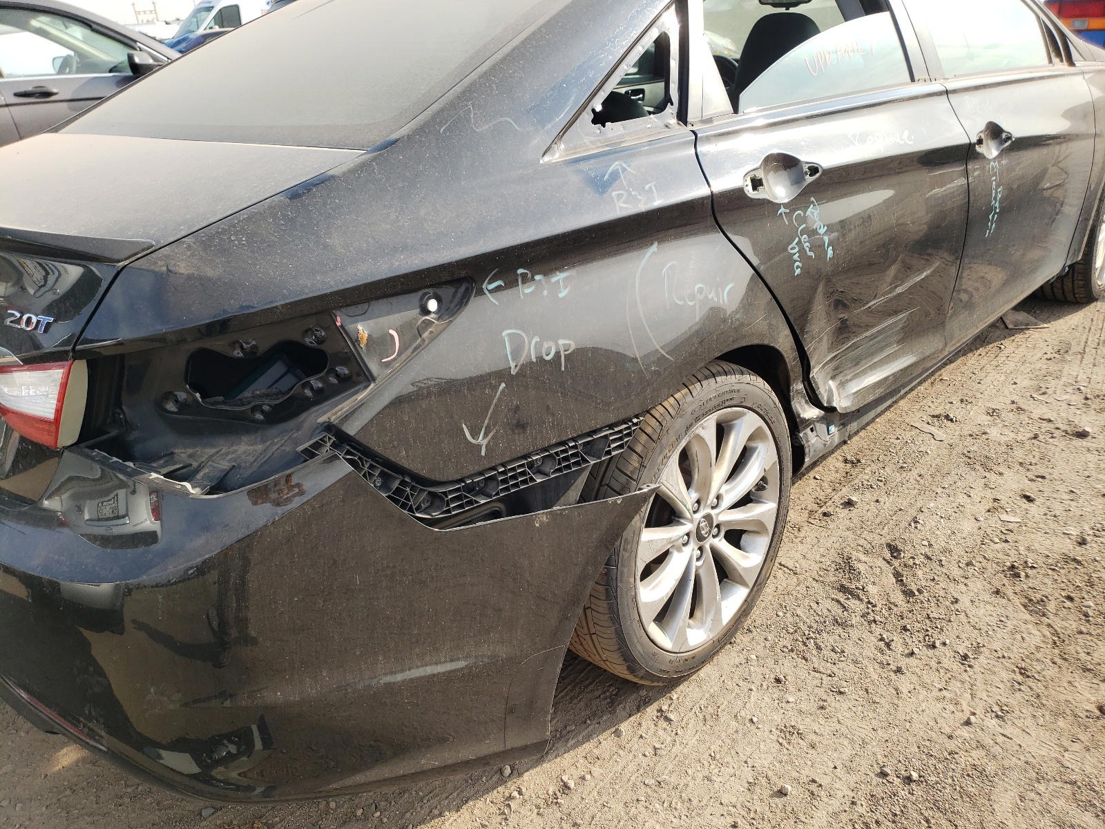 Photo 9 from auction – 2012 HYUNDAI SONATA SE with VIN 5NPEC4AB0CH421311
