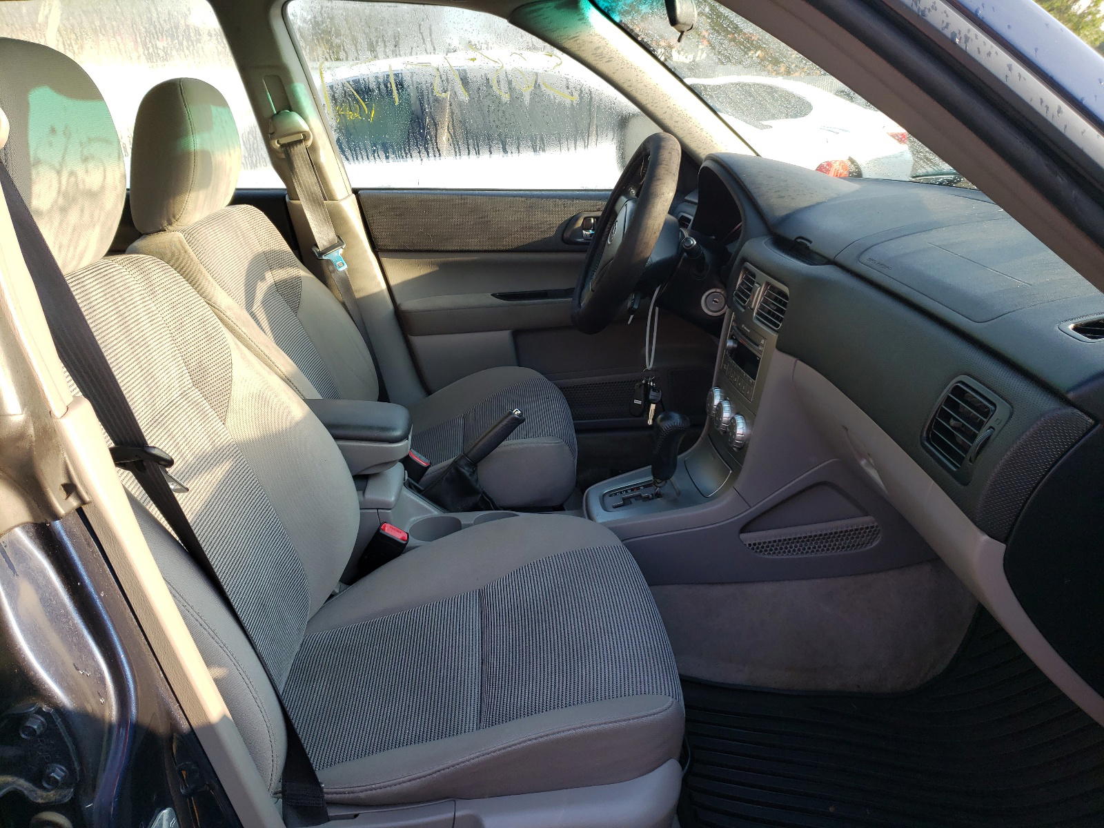 Photo 5 from auction – 2006 SUBARU FORESTER 2 with VIN JF1SG65666H705275