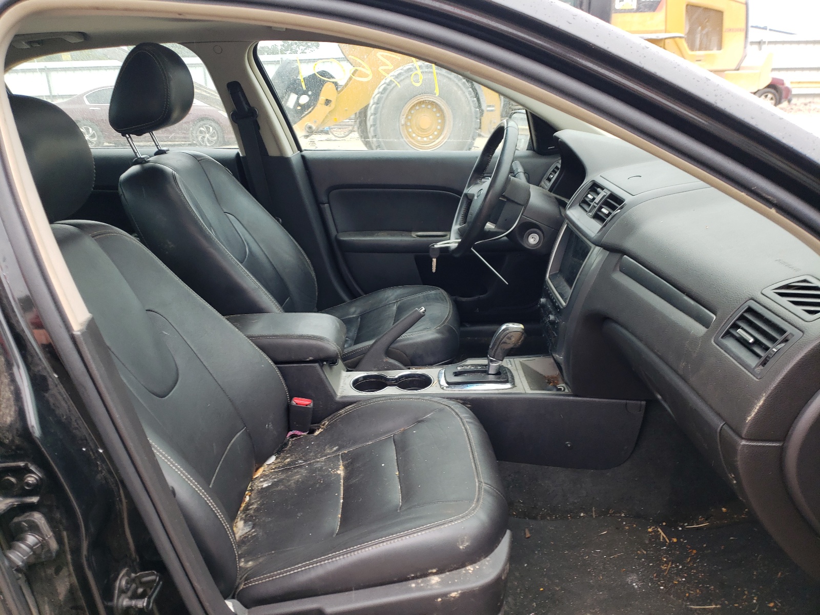 Photo 5 from auction – 2011 FORD FUSION SEL with VIN 3FAHP0JA7BR283558