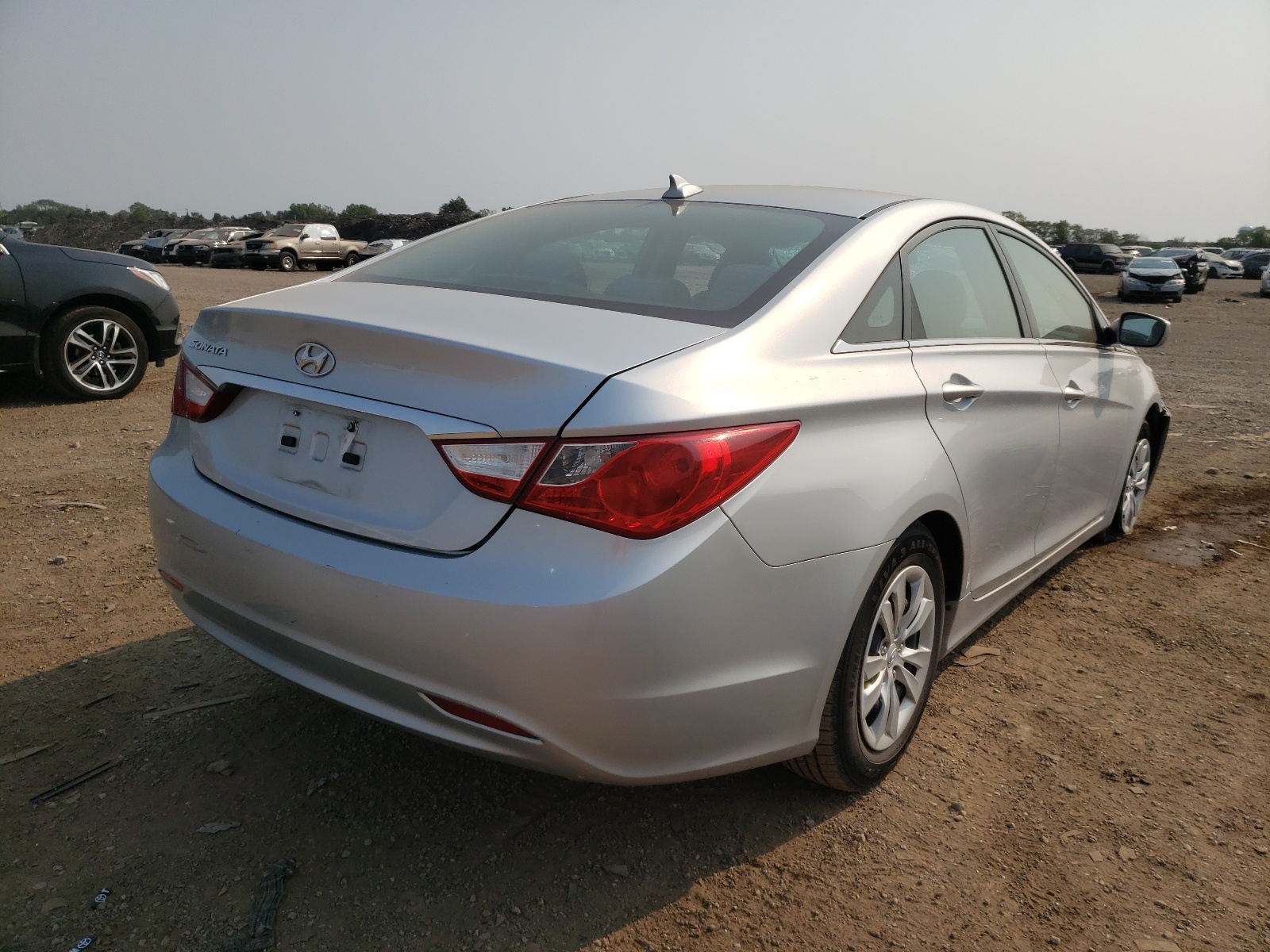Photo 4 from auction – 2013 HYUNDAI SONATA GLS with VIN 5NPEB4AC0DH528839