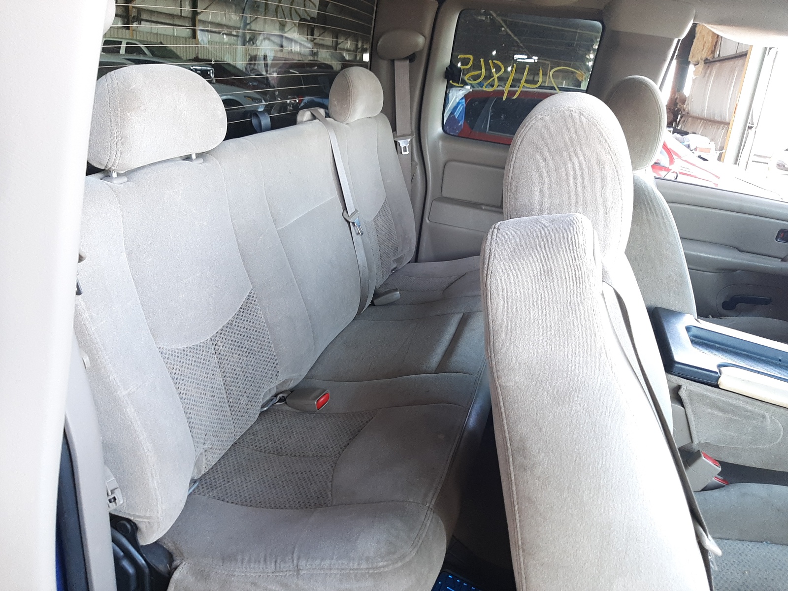 Photo 6 from auction – 2006 CHEVROLET SILVERADO with VIN 1GCEK19T86Z236760