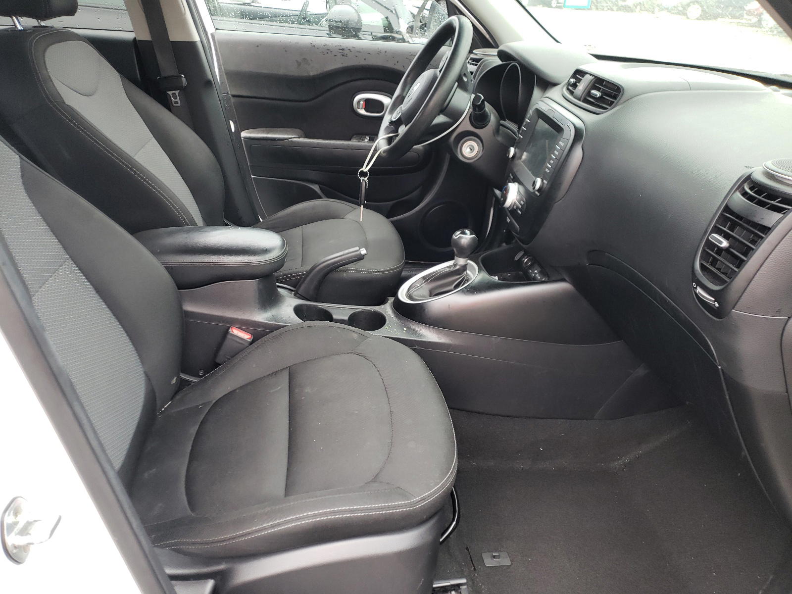 Photo 5 from auction – 2018 KIA SOUL + with VIN KNDJP3A52J7894426