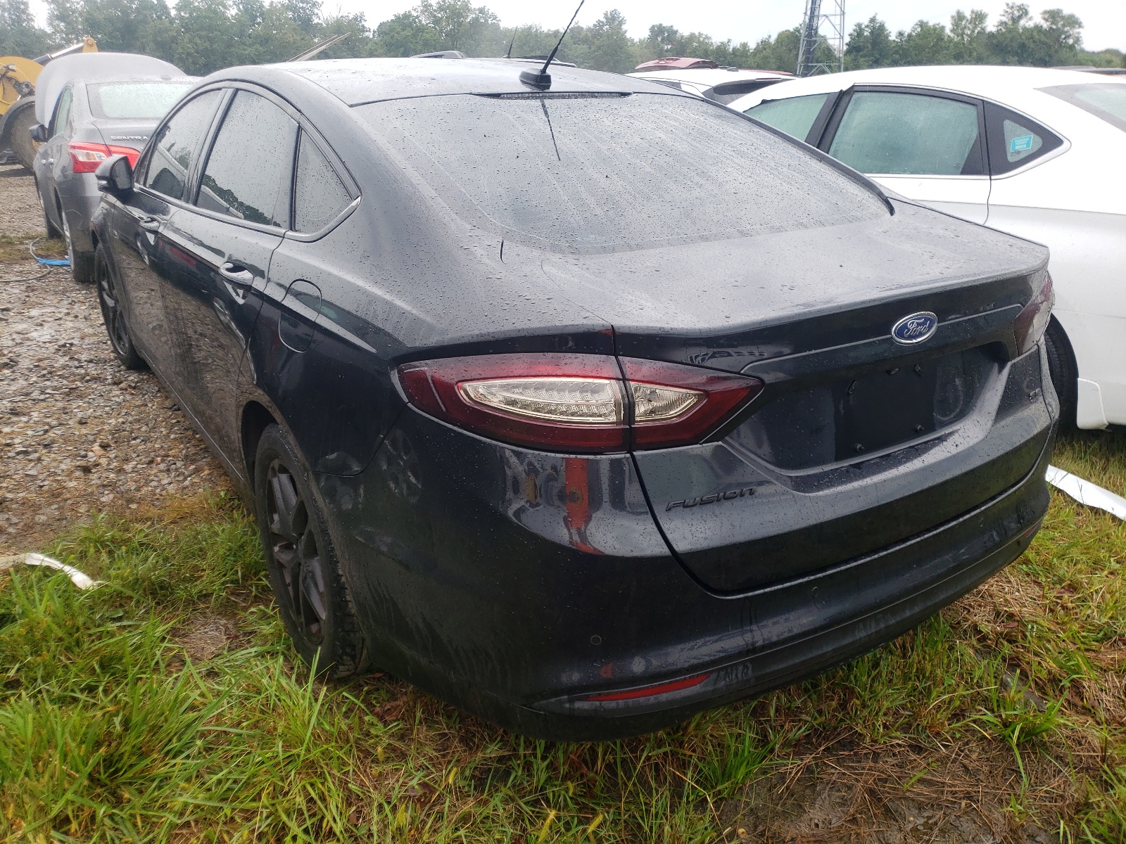 Photo 3 from auction – 2015 FORD FUSION SE with VIN 1FA6P0HD1F5131162