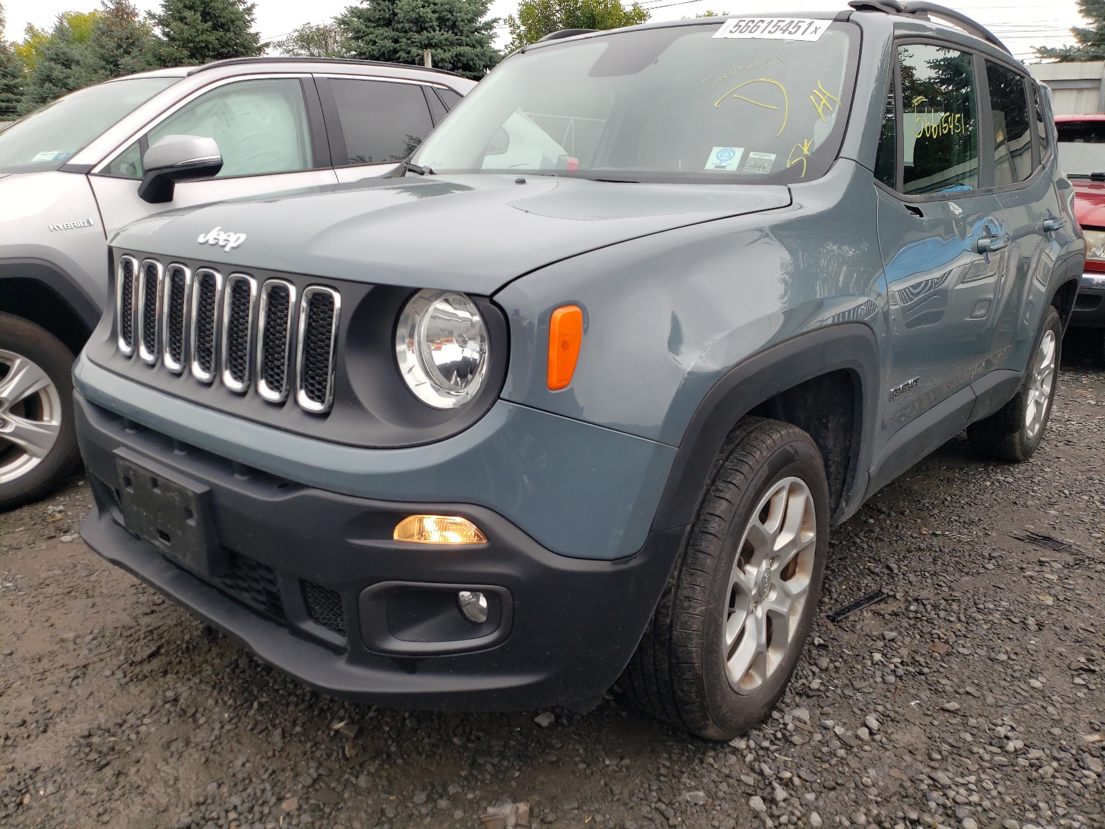 Photo 2 from auction – 2017 JEEP RENEGADE L with VIN ZACCJBBBXHPG13706